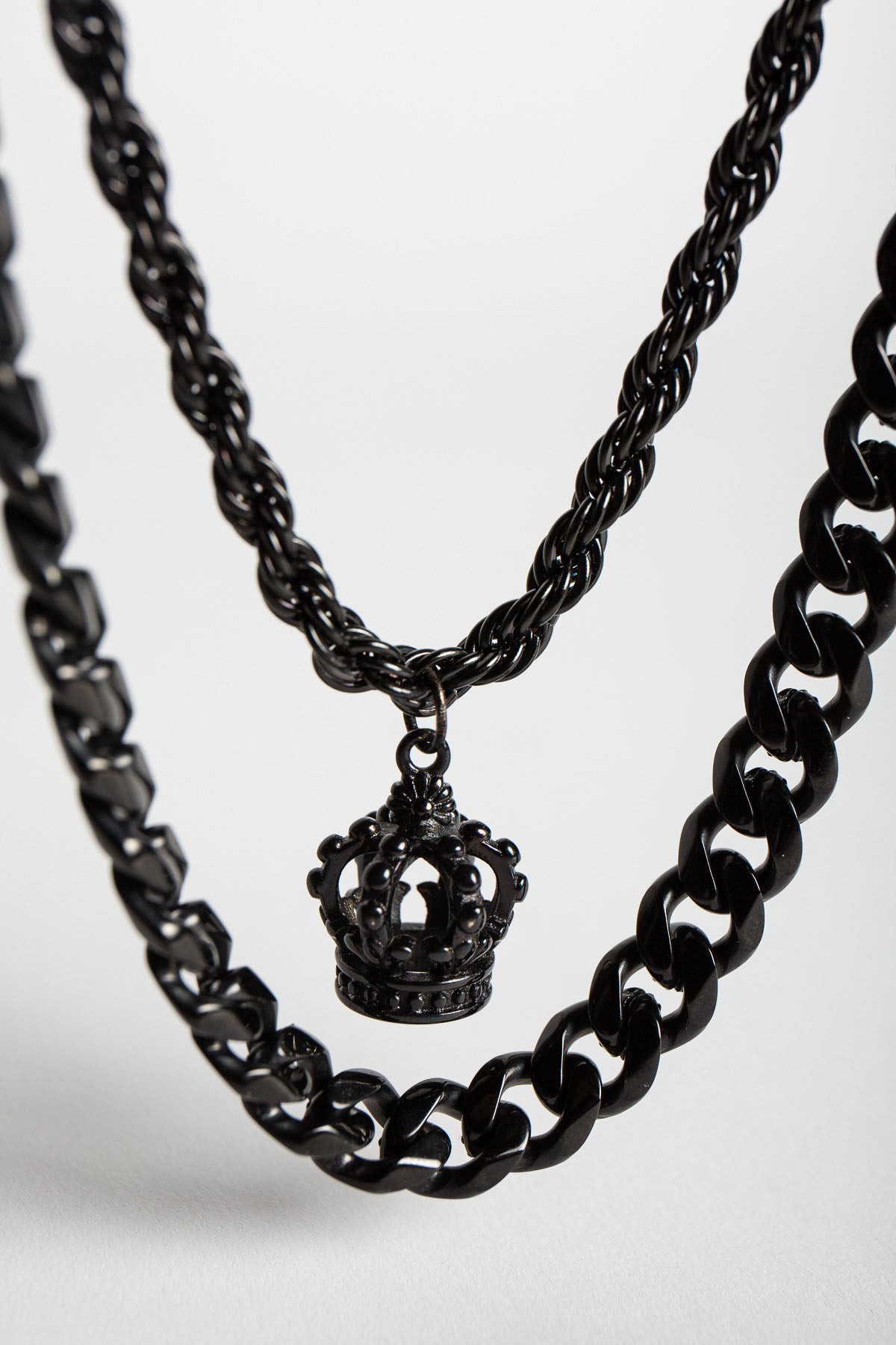 JOANNE FISKE | 3 STRAND LARGE CROWN NECKLACE