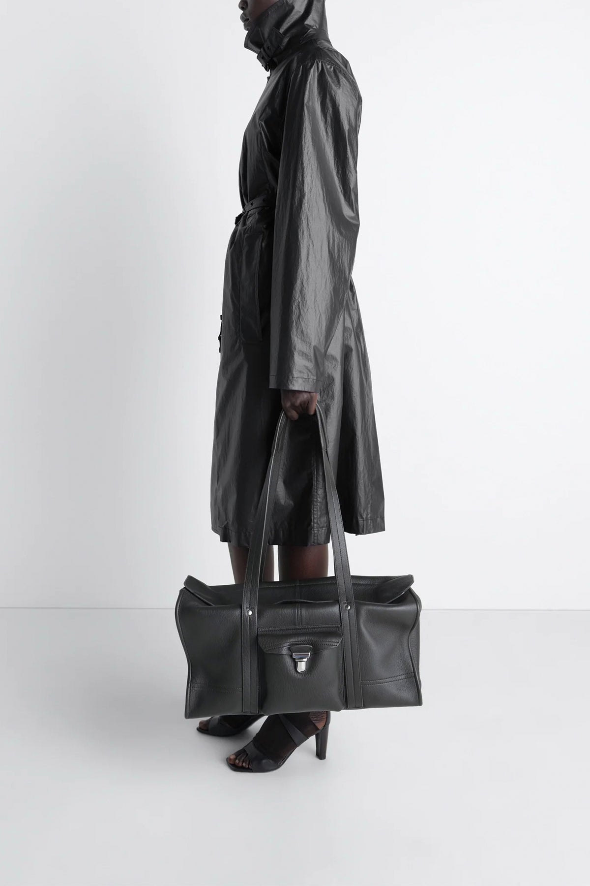 LEMAIRE | LIGHT WRAP COAT IN LIGHT COATED COTTON