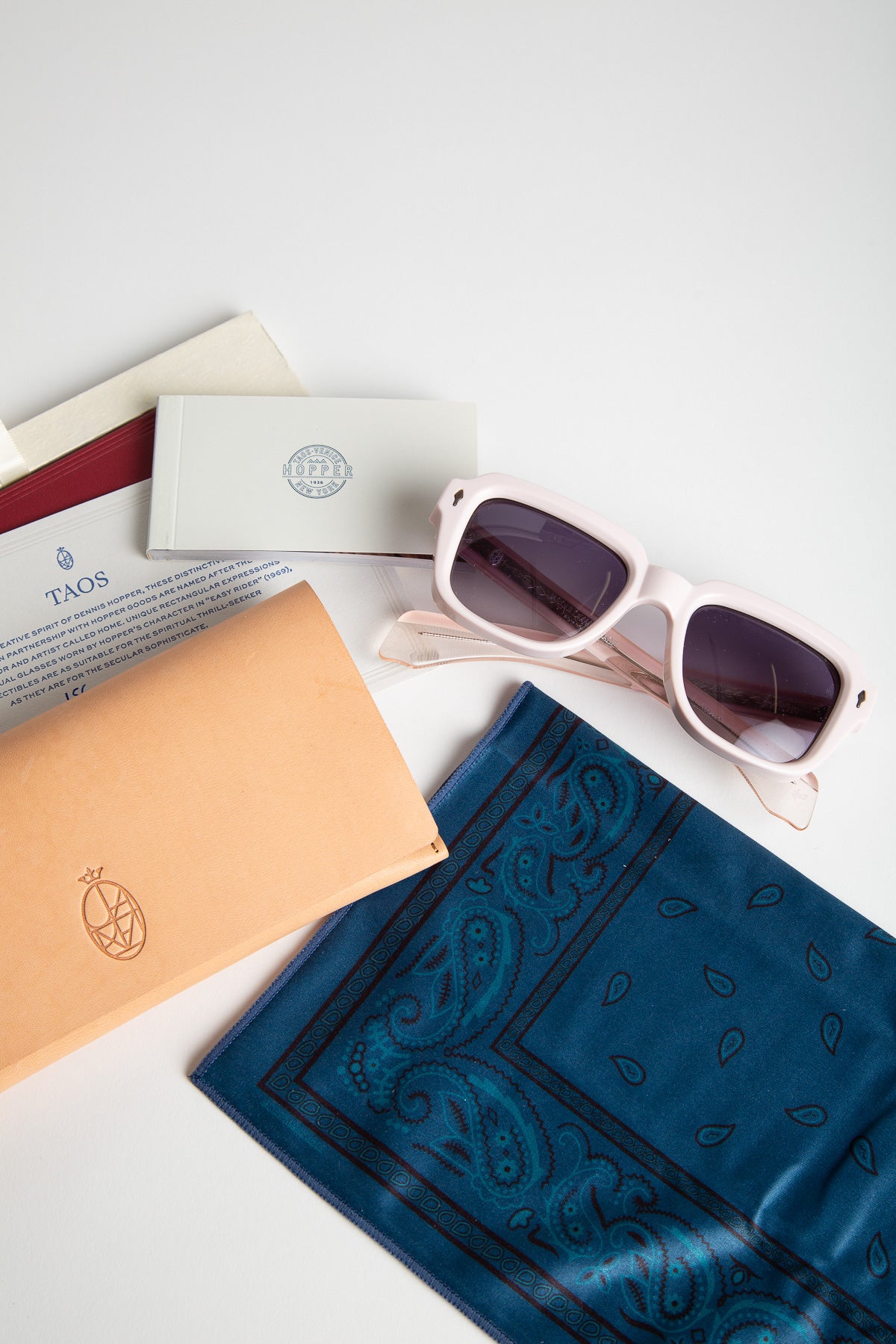 JACQUES MARIE MAGE | Taos Sunglasses in Marshmallow