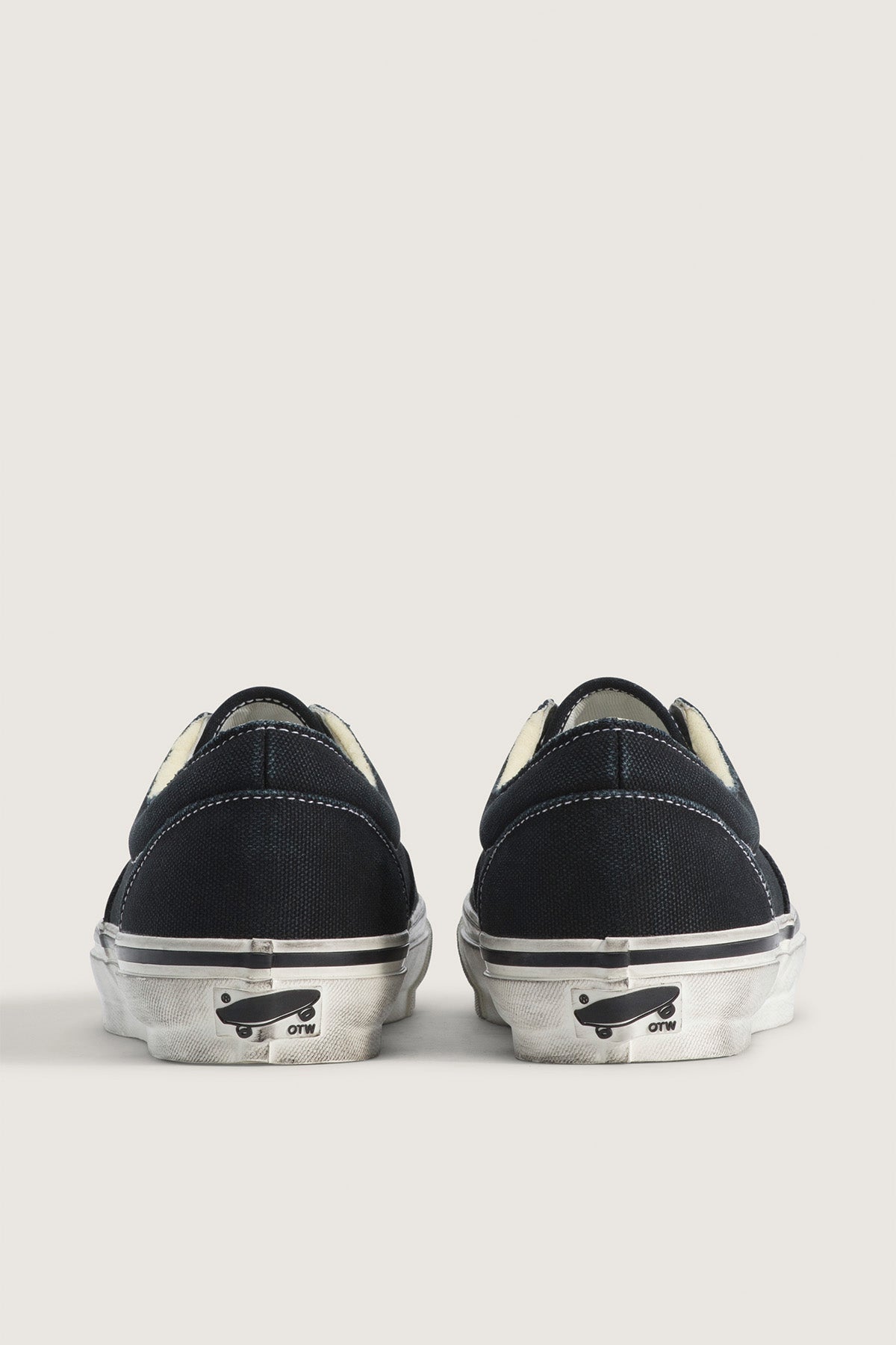 OTW BY VANS | Era 95 DST in Relic Black