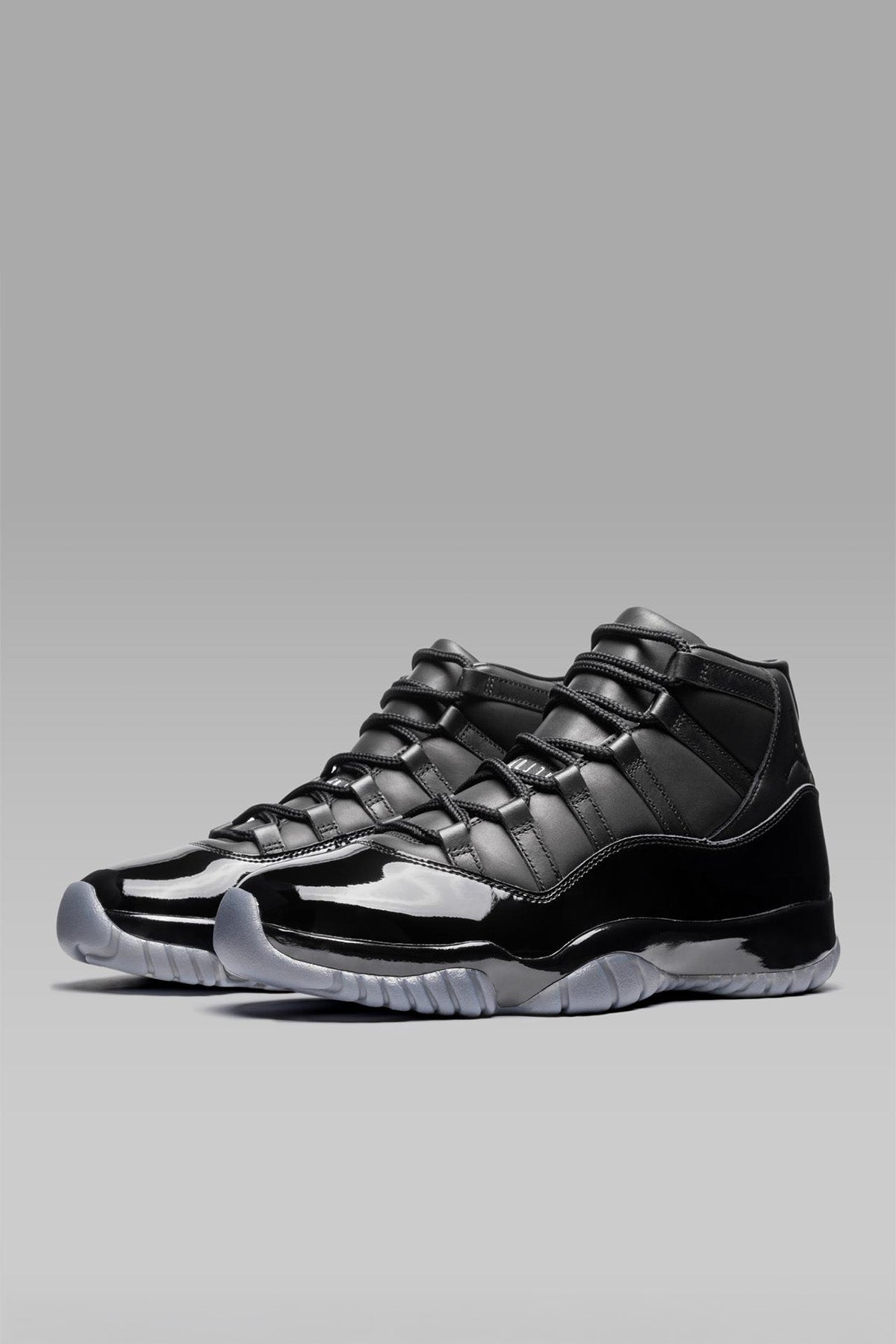 COMME des GARÇONS HOMME PLUS | Black Air Jordan 11 CDG SP