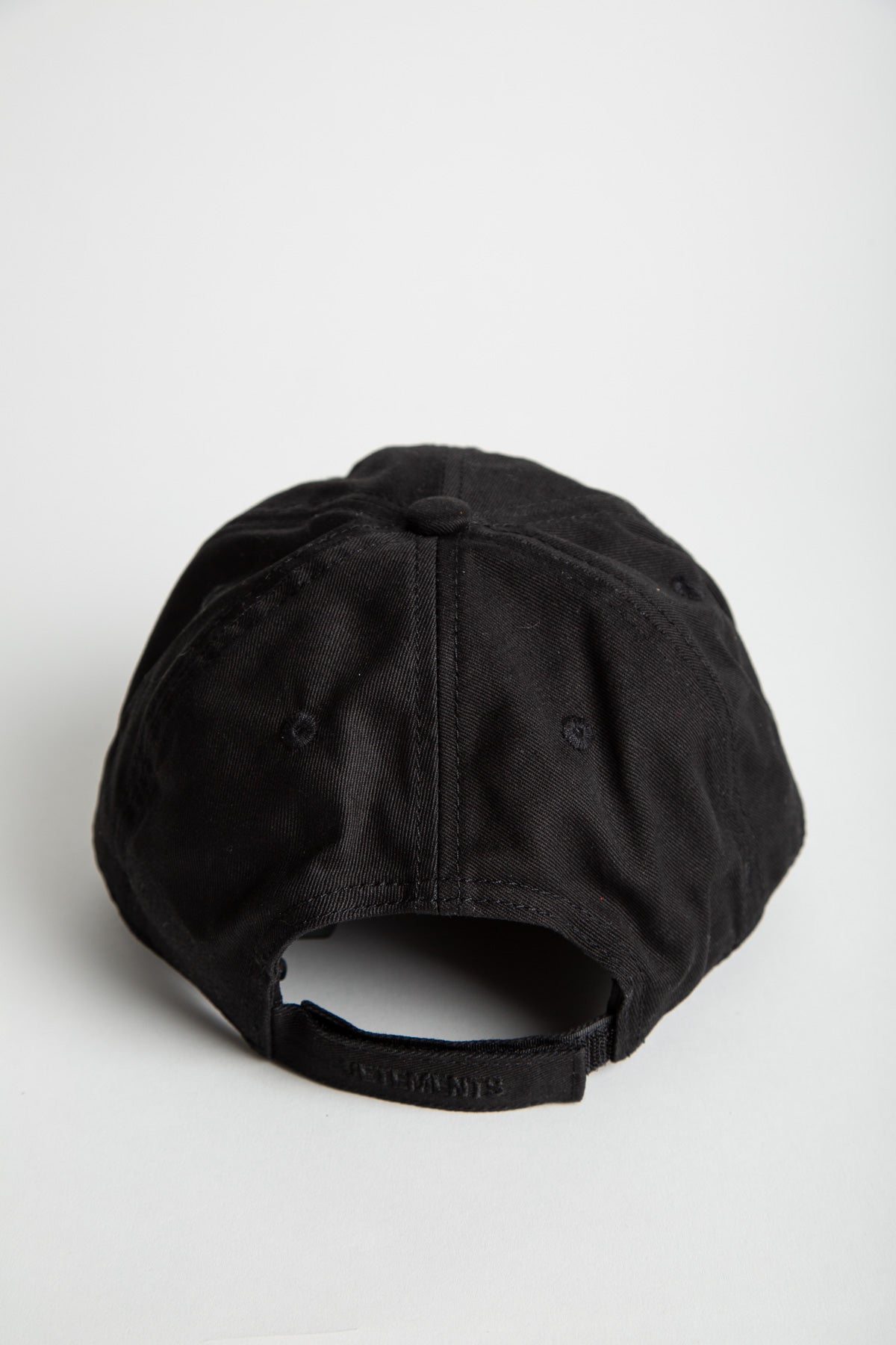 Vetements | Shut Down Cap