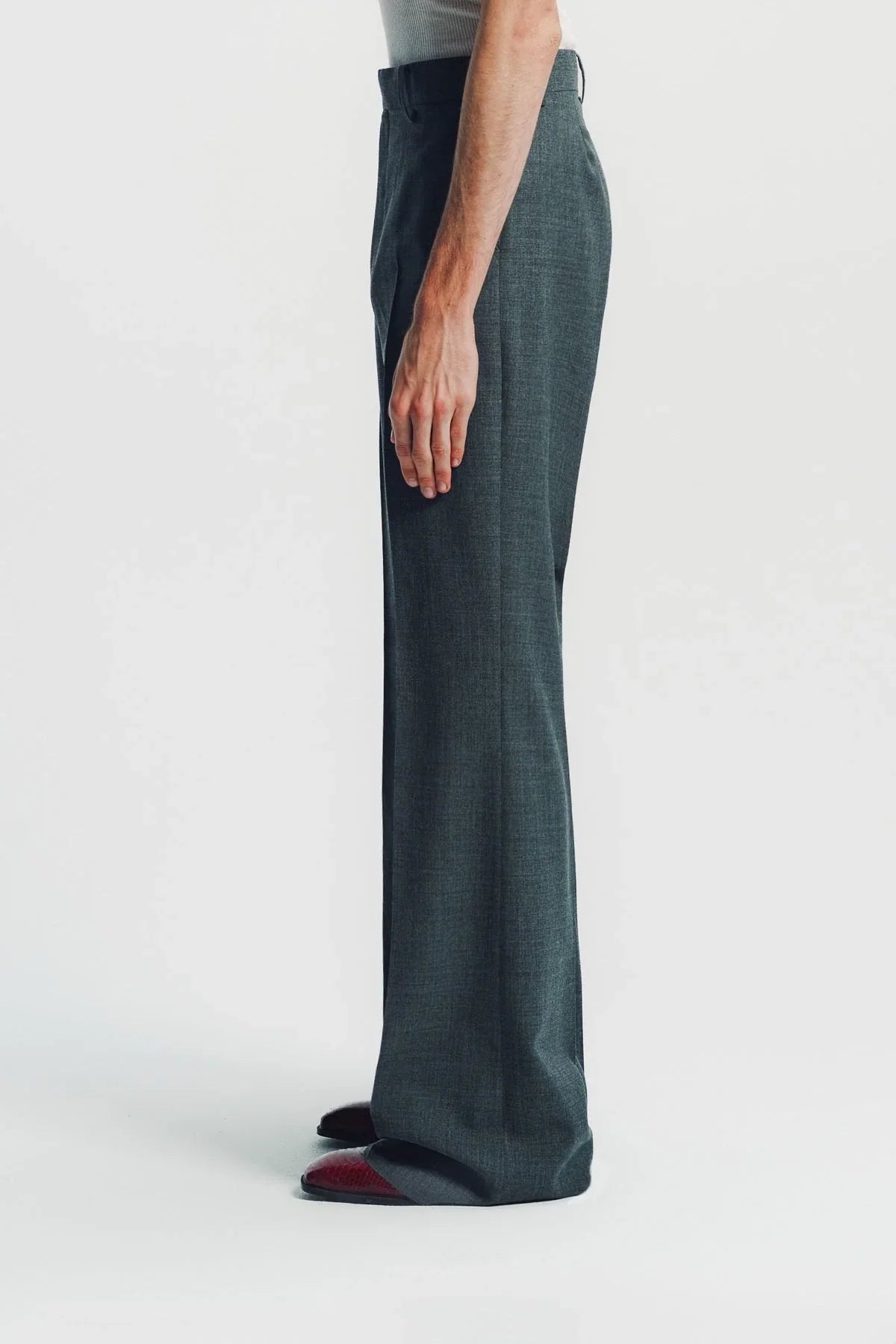Kyosuke Kunimoto | Baggy Grey Flat Front Flare Pants