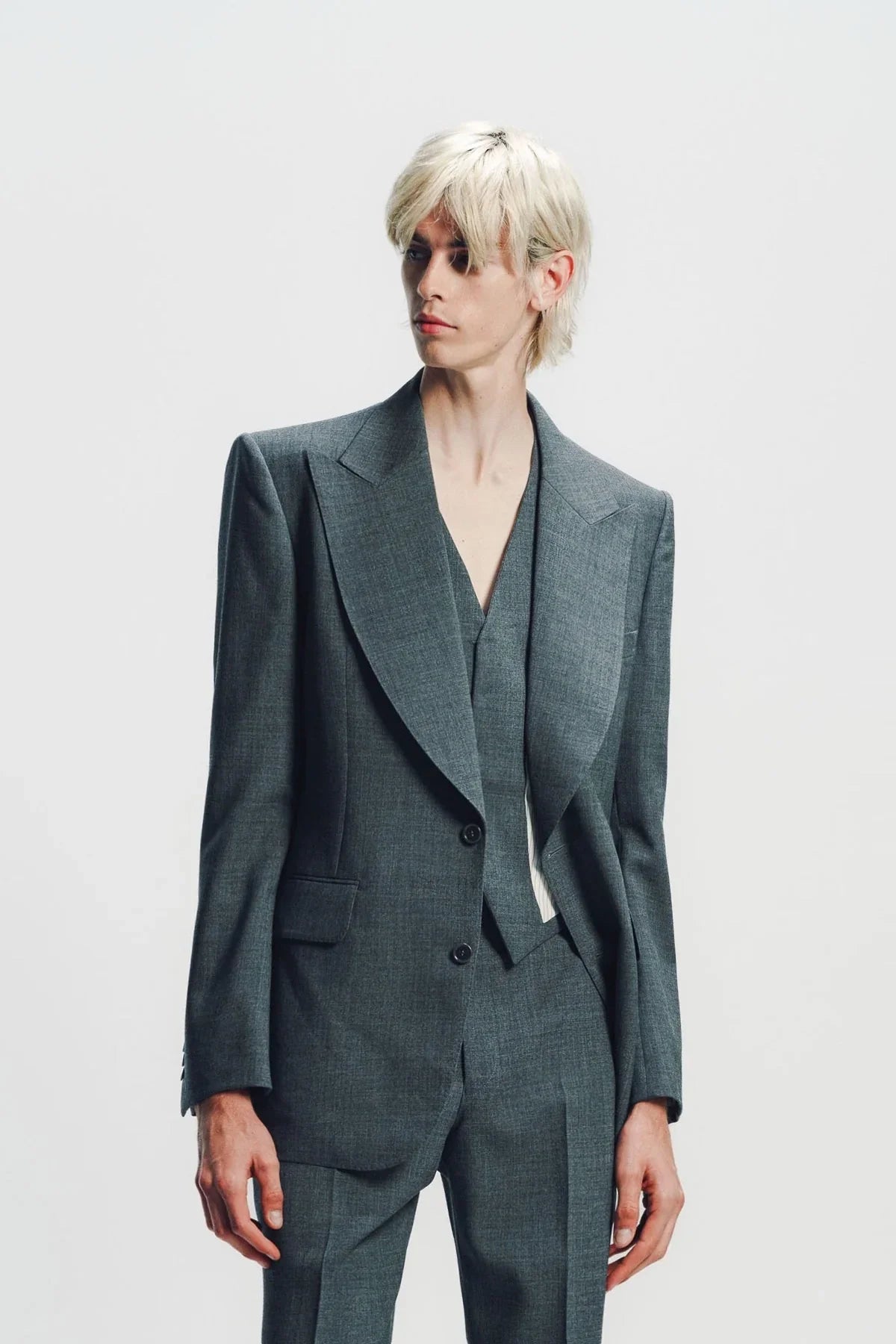 Kyosuke Kunimoto | Grey Peak Lapel Jacket