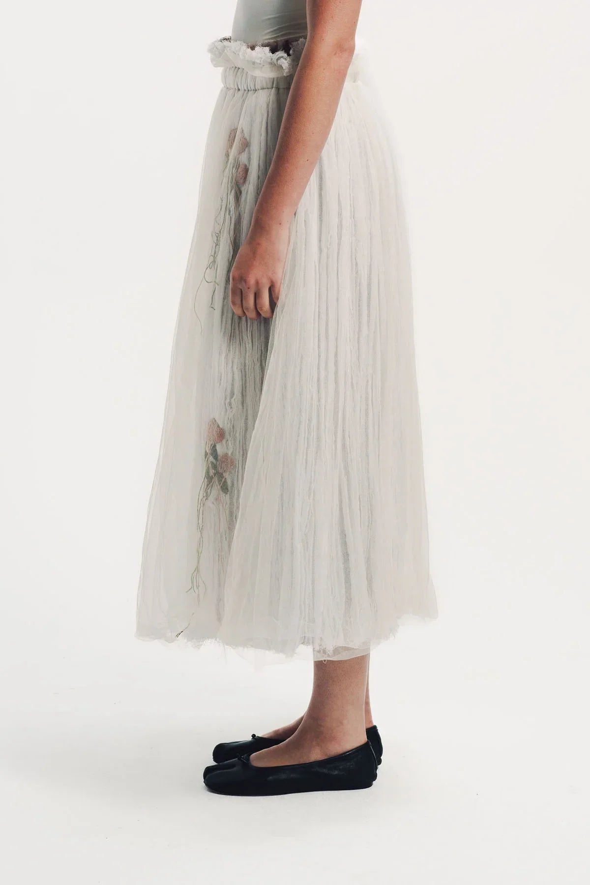 Caroline Hu | Flower Embroidered Pleated Skirt
