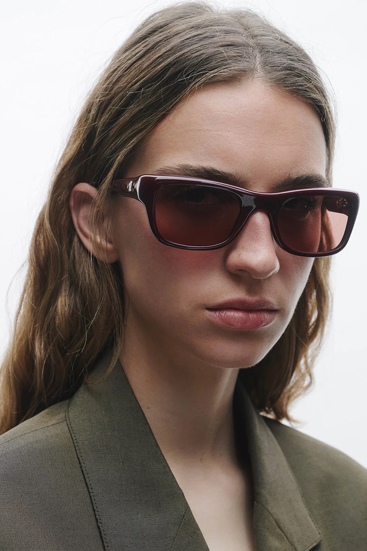 Port Tanger | Dil Sunglasses in Carmesi Acetate