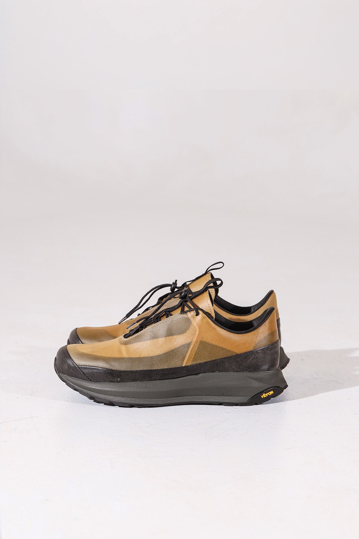 Goods & Services | Apparition Leather Runner