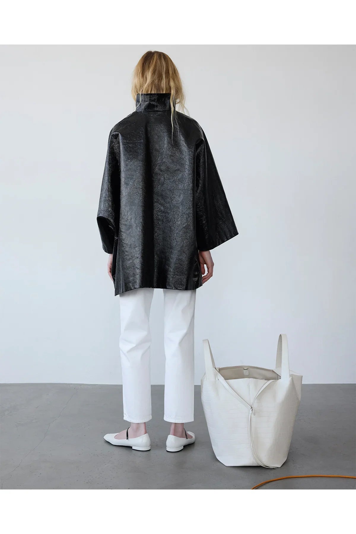 LA MAMA | LM1 White Chalk Croc-Embossed Bag