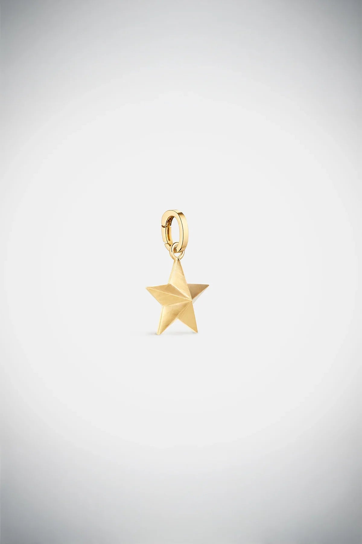 Marie Lichtenberg | Star Charm