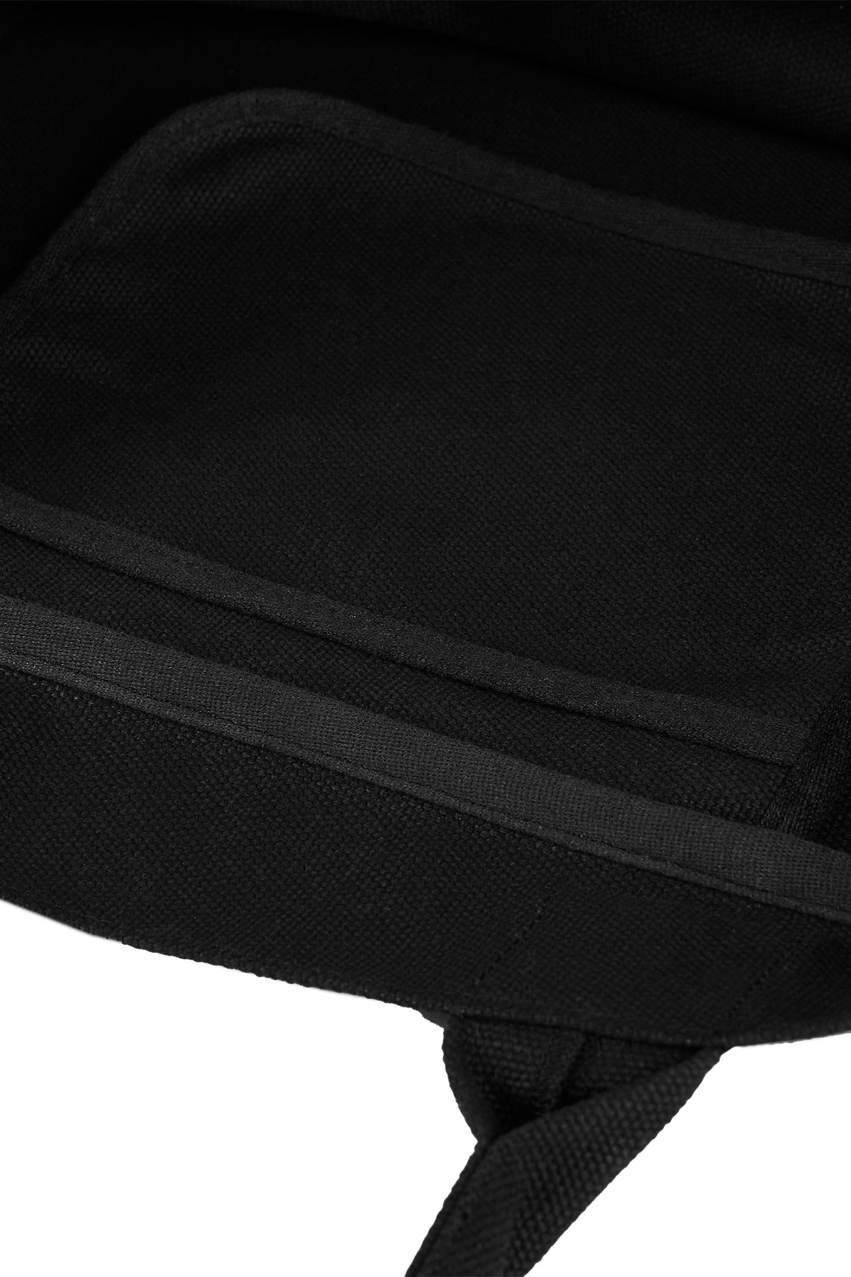 Erewhon | Traveler Bag in Black