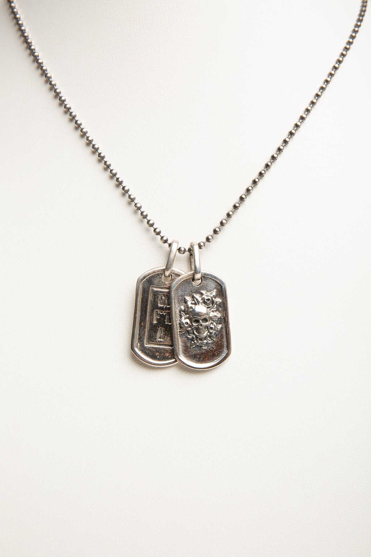 KELLY COLE | GUNS N' ROSES SKULL DOG TAGS