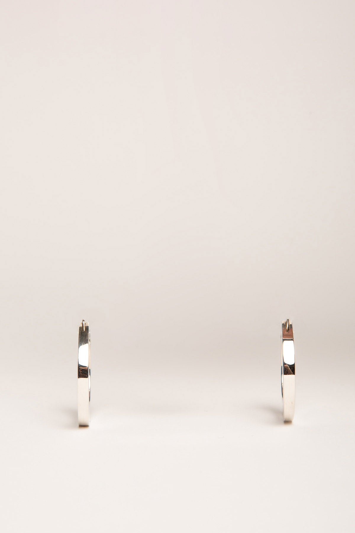 SOPHIE BUHAI | MEDIUM FLAT HOOP EARRINGS - MAXFIELD LA