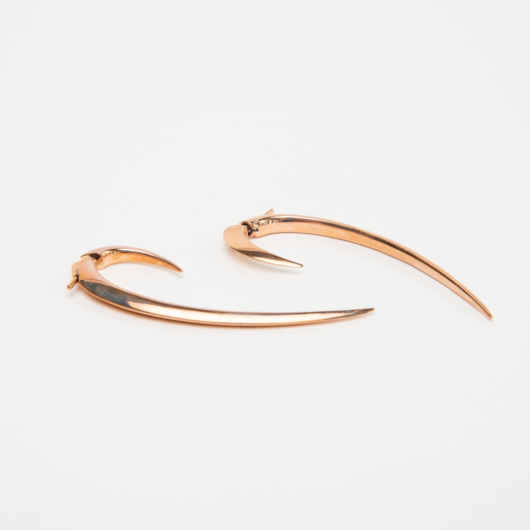 SHAUN LEANE | ROSE GOLD LONG HOOK EARRINGS