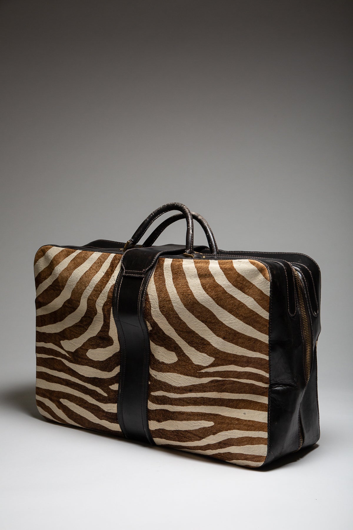 MAXFIELD PRIVATE COLLECTION | 1950'S GUCCI ZEBRA SUITCASE - MAXFIELD LA