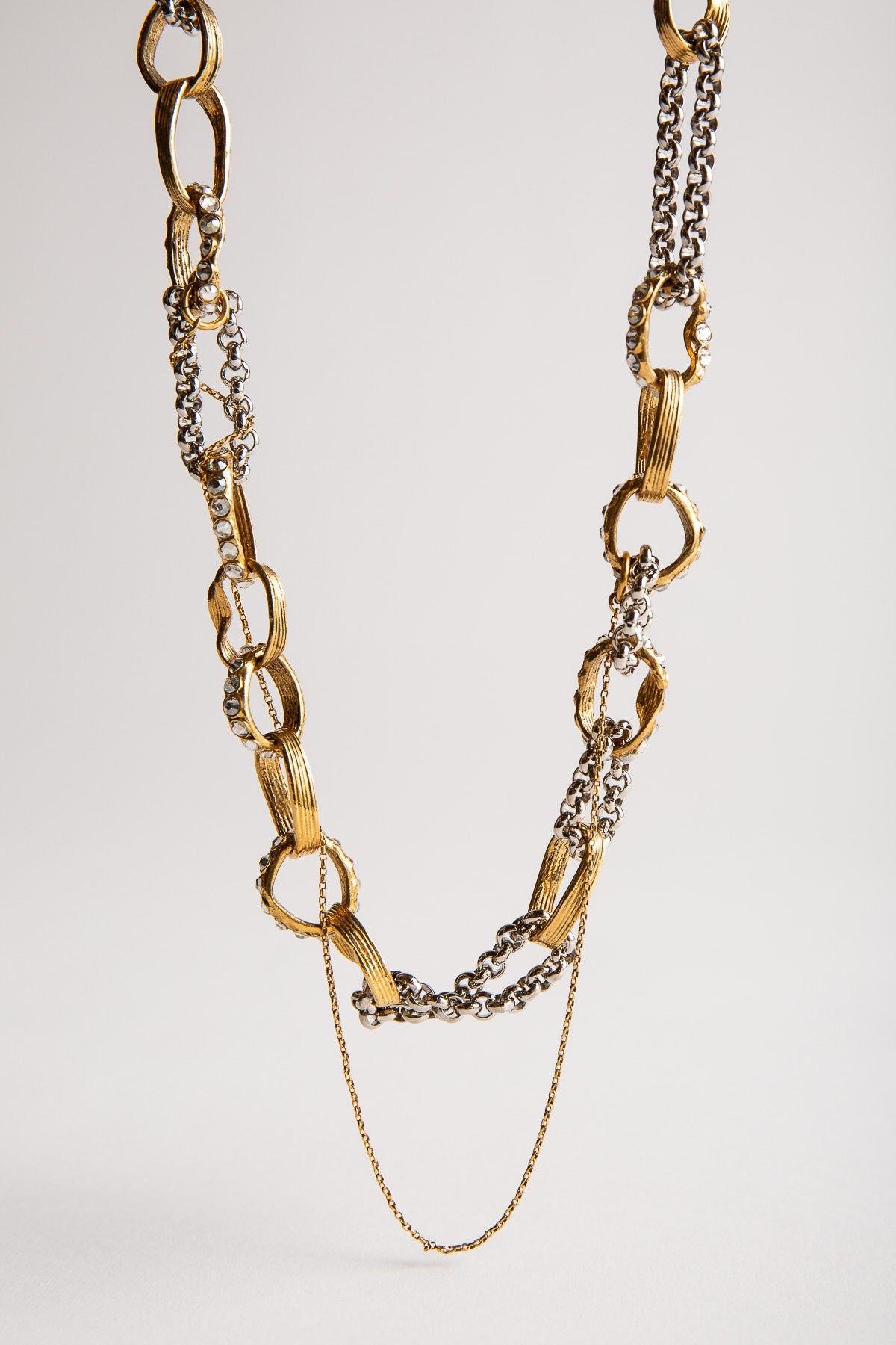 BALENCIAGA | NECKLACE WITH CHAIN CRYSTALS