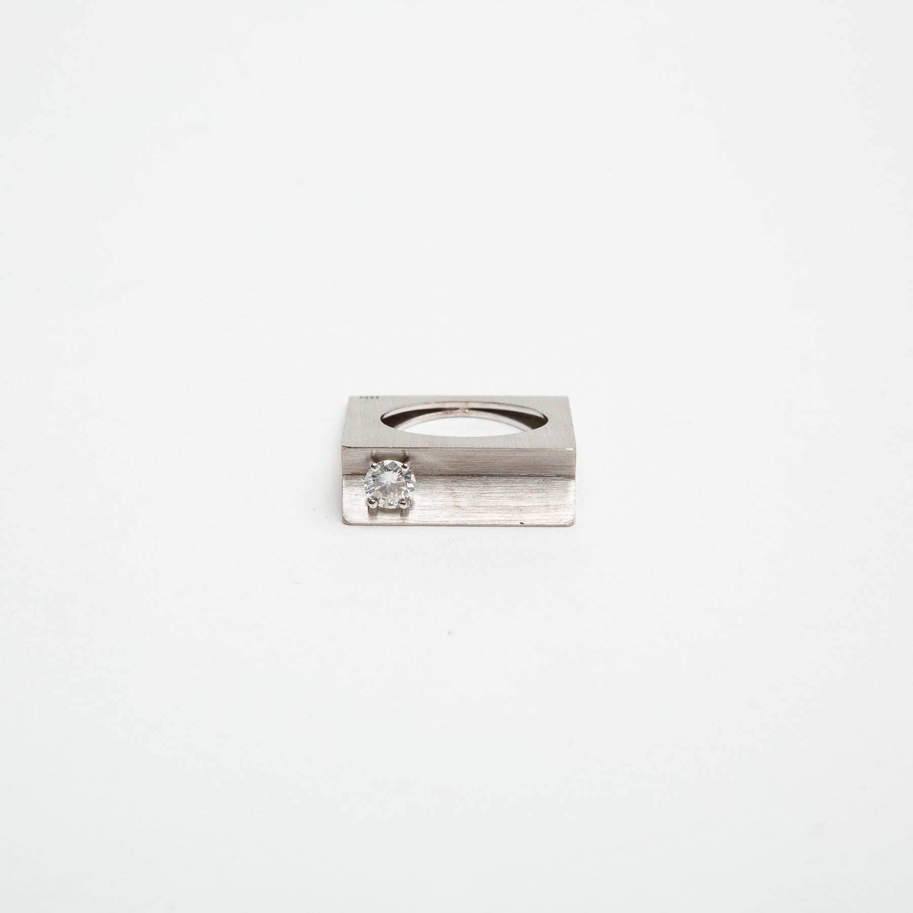 HADAR NORNBERG | WHITE GOLD SPATIAL RING - MAXFIELD LA