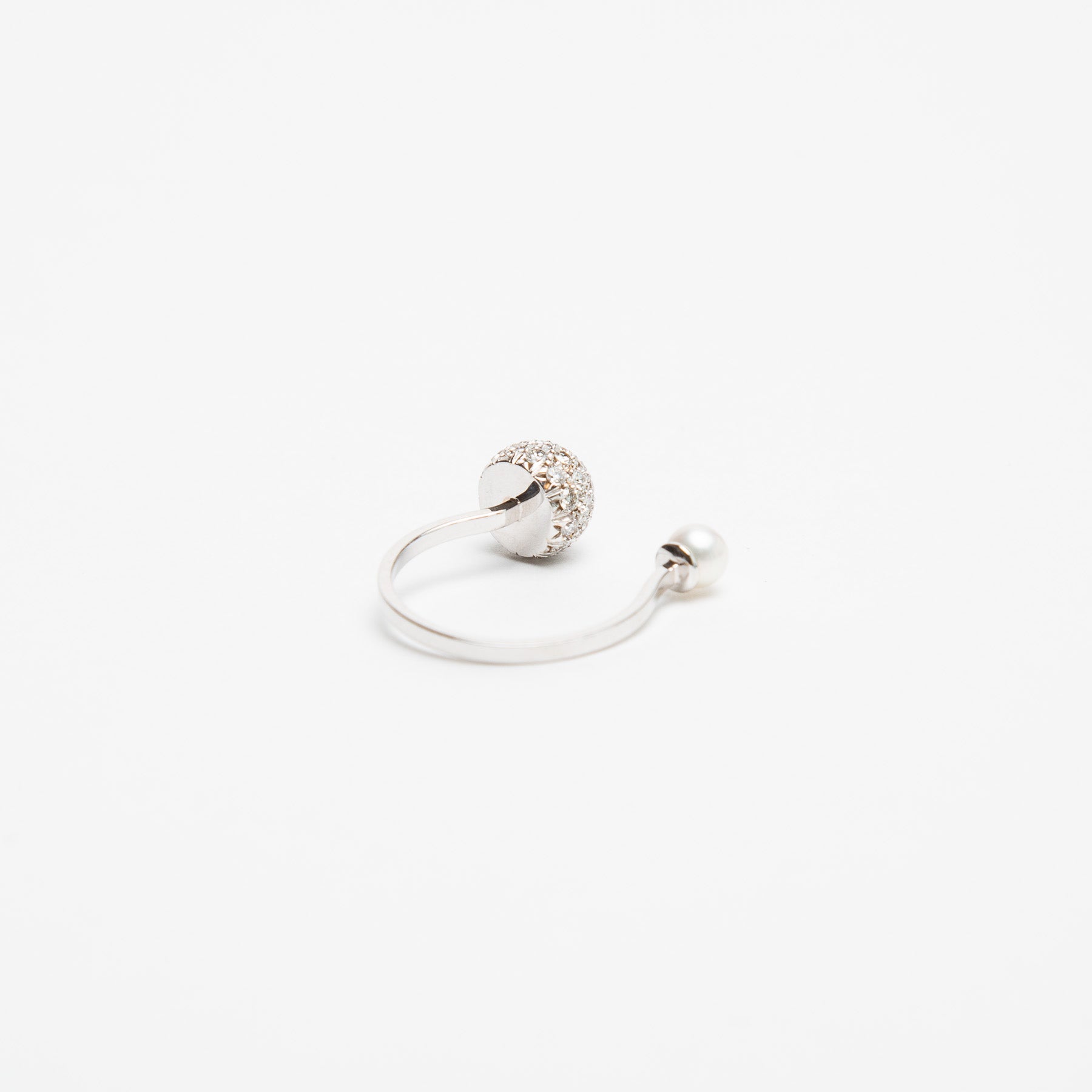 DELFINA DELETTREZ | SPHERE DIAMOND PEARL RING - MAXFIELD LA