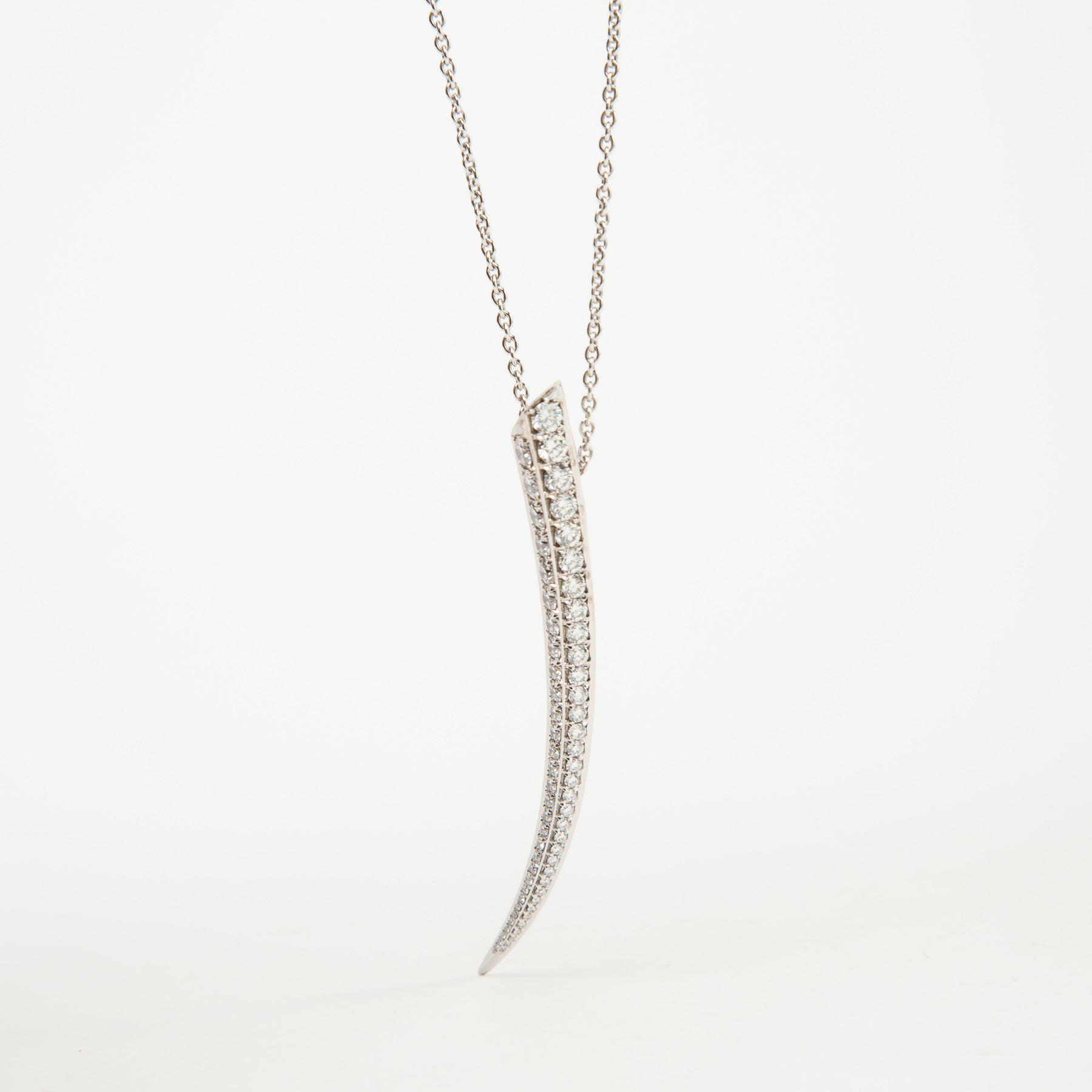 SHAUN LEANE | WHITE DIAMOND SABRE NECKLACE - MAXFIELD LA