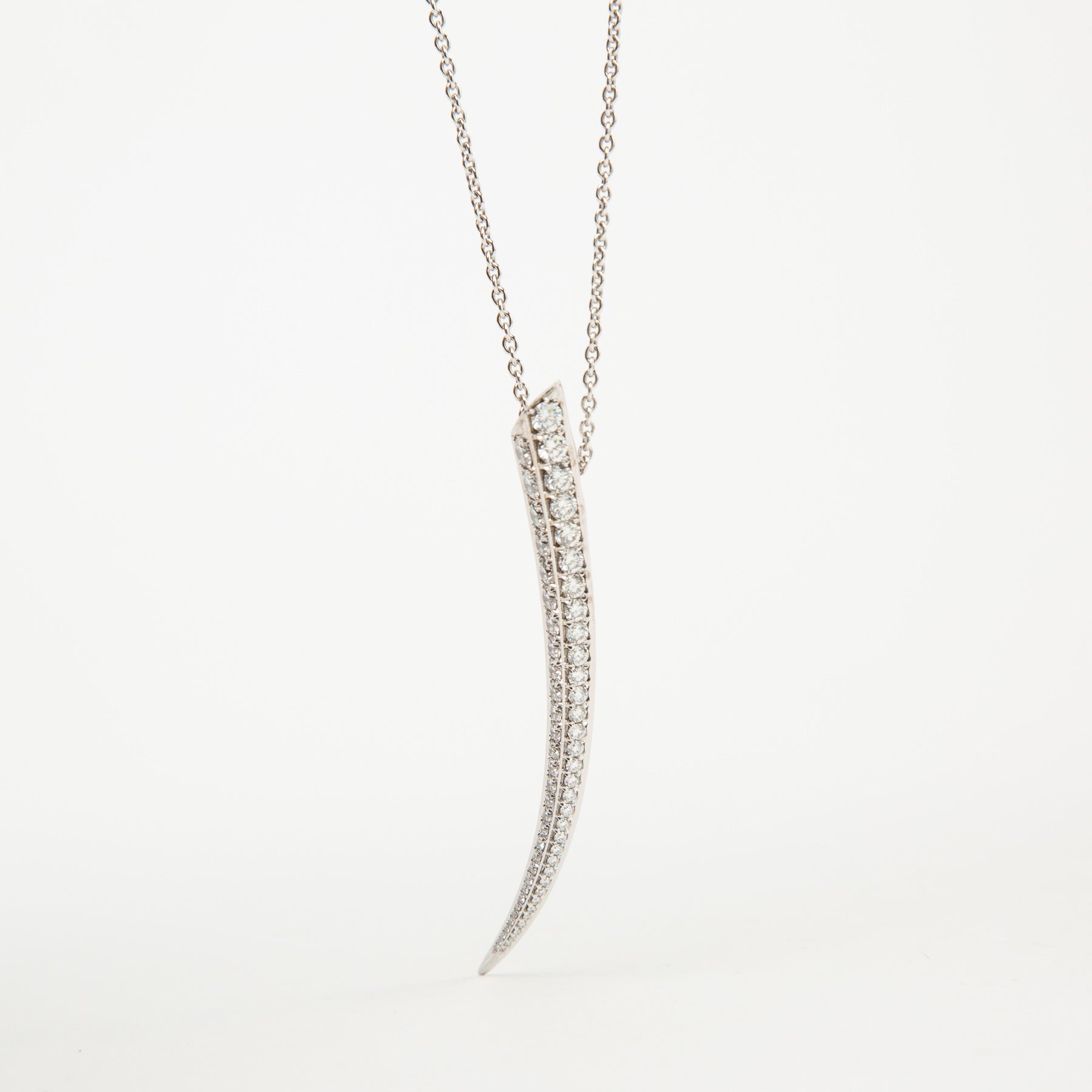 SHAUN LEANE | WHITE DIAMOND SABRE NECKLACE