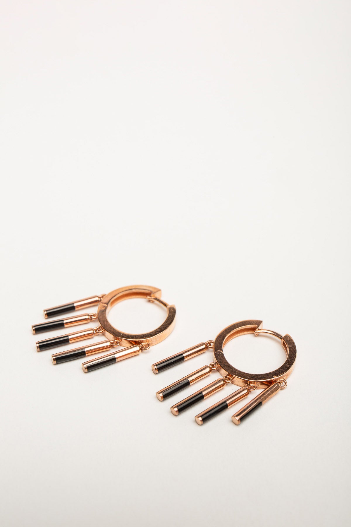 FIYA JEWELLERY | 18K ROSE GOLD ONYX HOOP EARRINGS