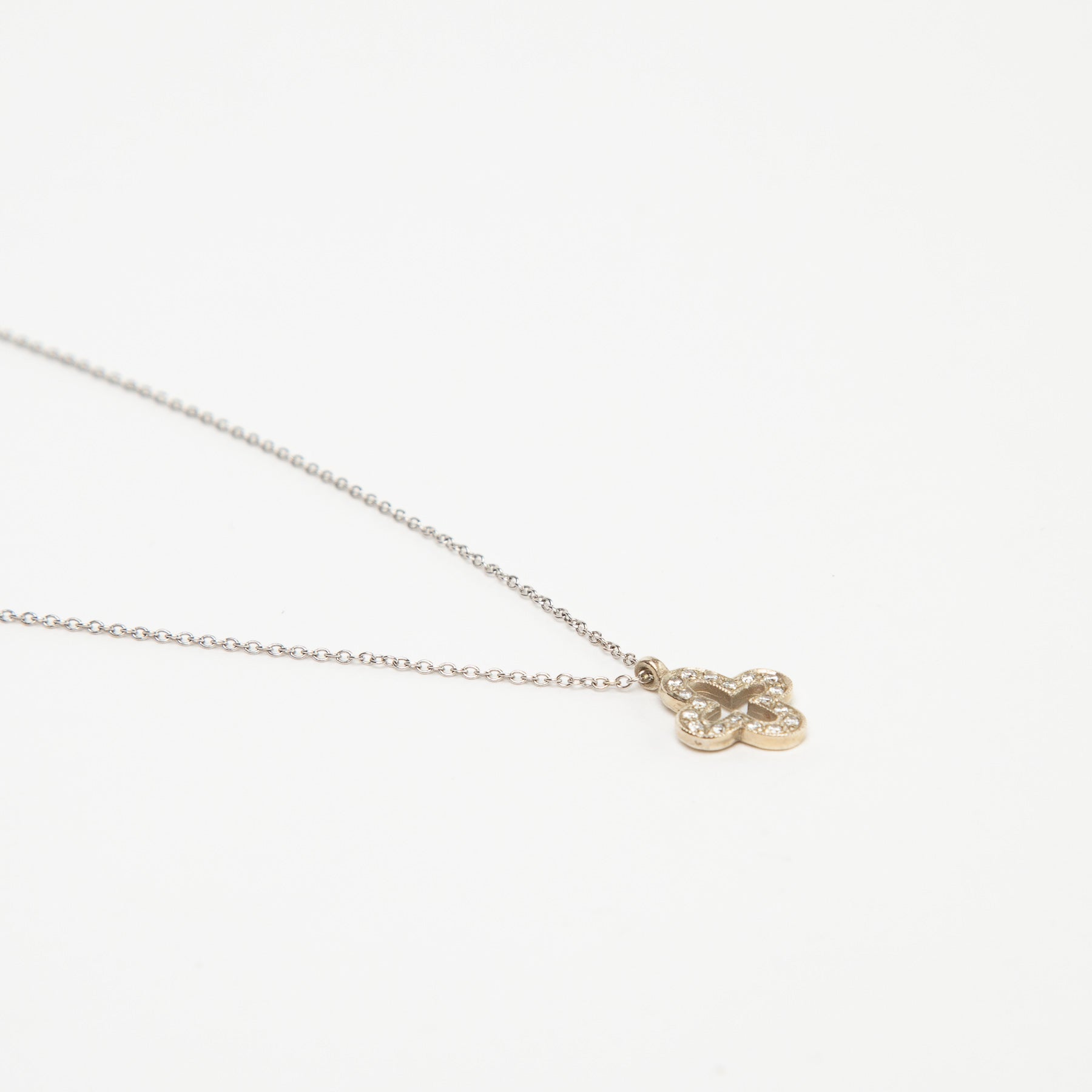 J & F | WHITE GOLD FREJA DIAMOND NECKLACE