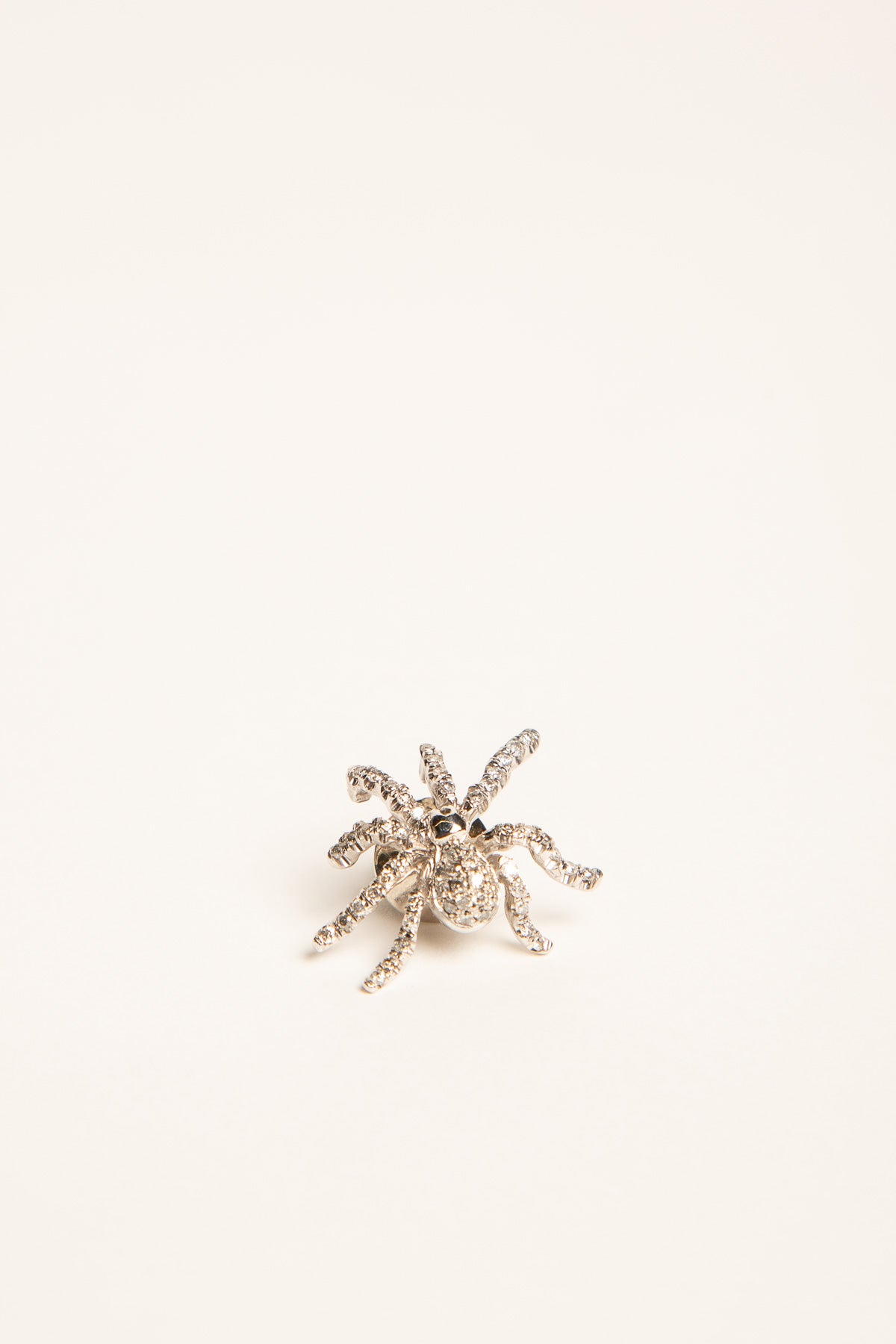 ROGUE BESPOKE | DIAMOND SPIDER PIN - MAXFIELD LA
