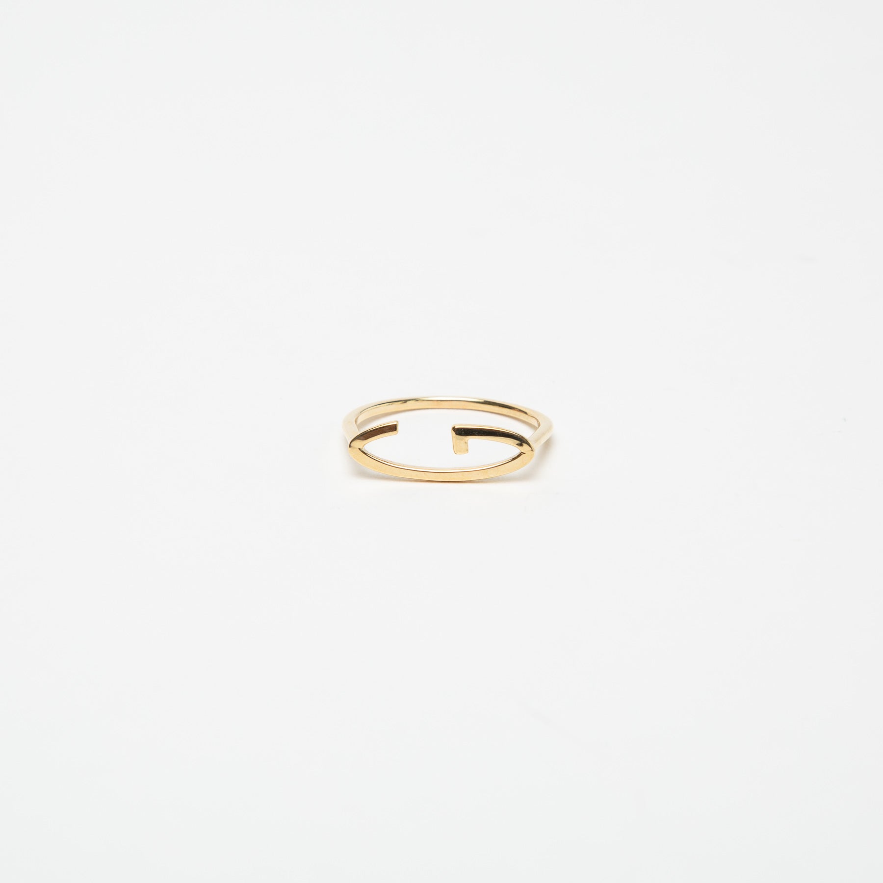 KWIT | 14K GOLD LETTER G RING