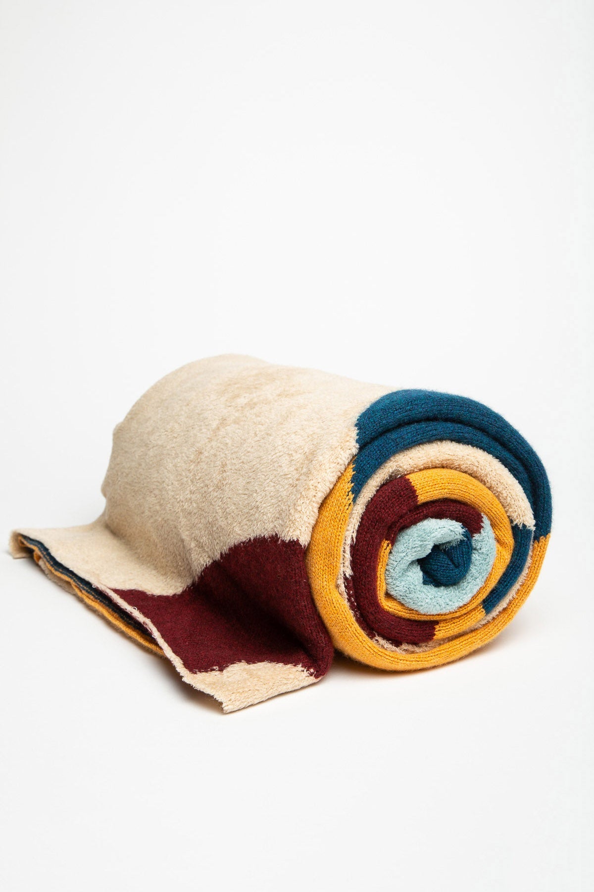 THE ELDER STATESMAN | OLLIO AERIAL BLANKET