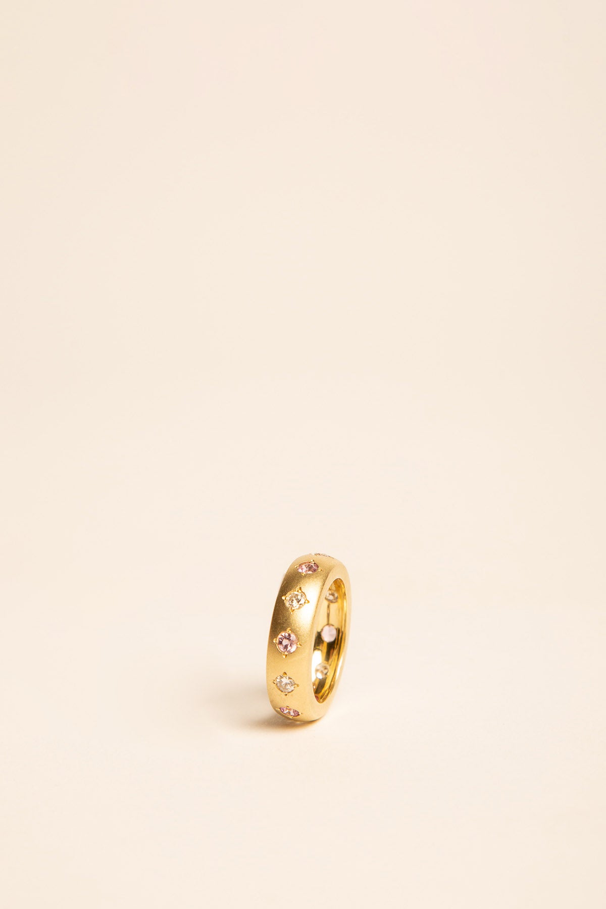 JENNA BLAKE | PINK SAPPHIRE DIAMOND GYPSY BAND - MAXFIELD LA