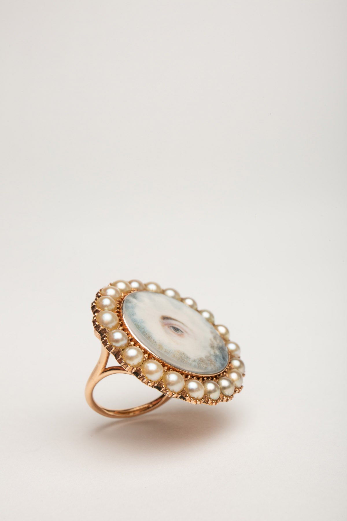 MAXFIELD PRIVATE COLLECTION | 1800'S PAINTED OVAL EYE PEARL RING