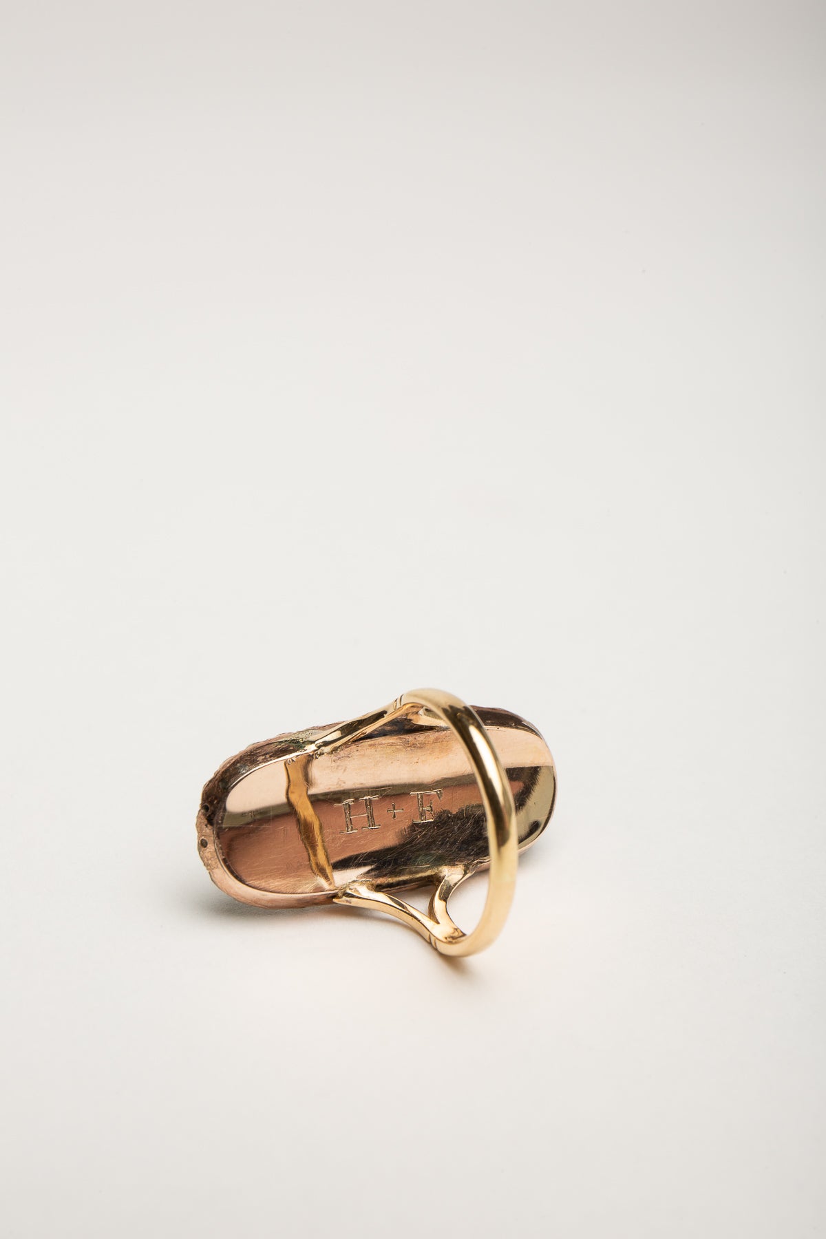 MAXFIELD PRIVATE COLLECTION | 1800'S PAINTED LONG OVAL EYE PEARL RING - MAXFIELD LA