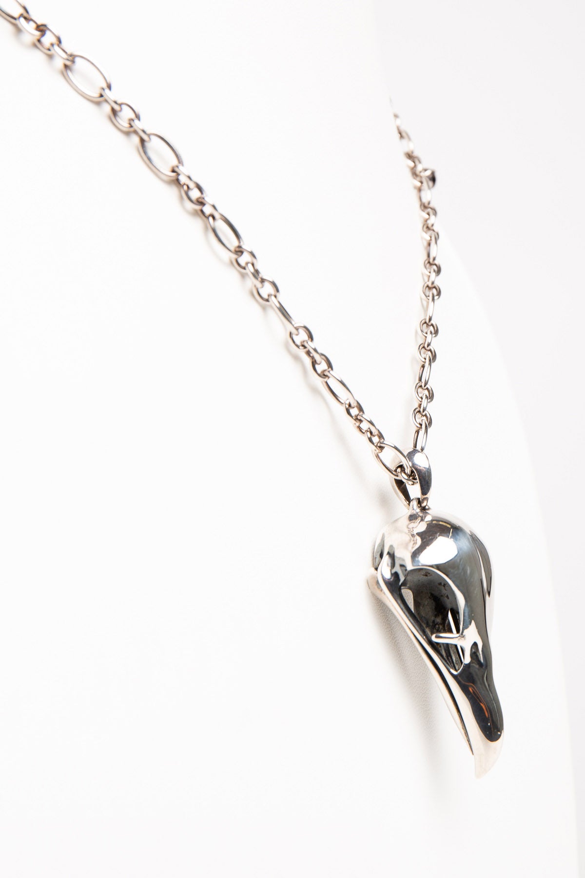 SHAUN LEANE | LARGE SKULL BELL NECKLACE