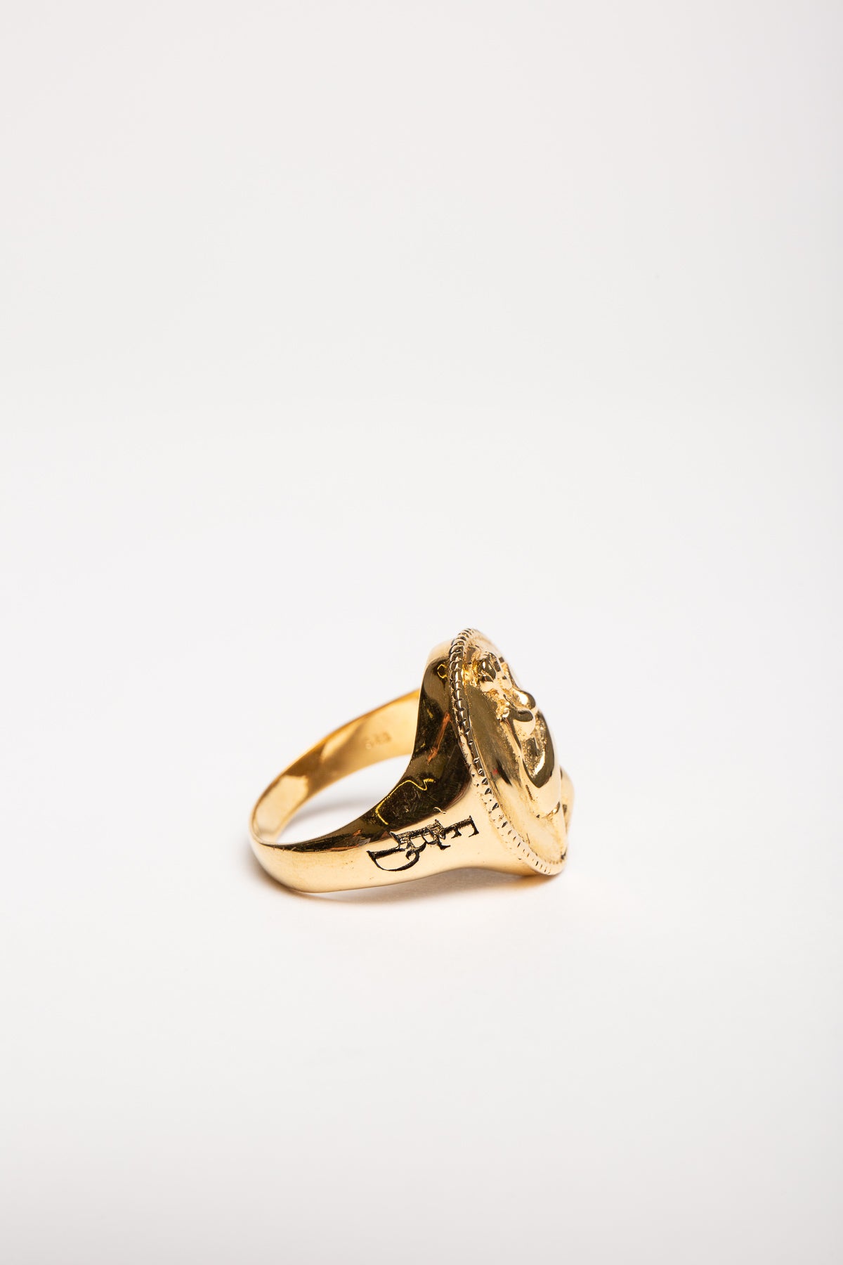 ENFANTS RICHES DÉPRIMÉS | PIN UP GIRL CAMEO RING