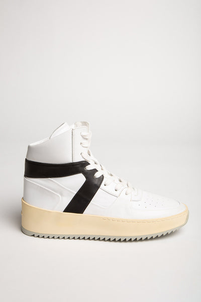 【関税&送料込】Fear Of God Black Cream Basketball Sneaker Fear of God Black/cream Basketball sneaker | TheDoubleF
