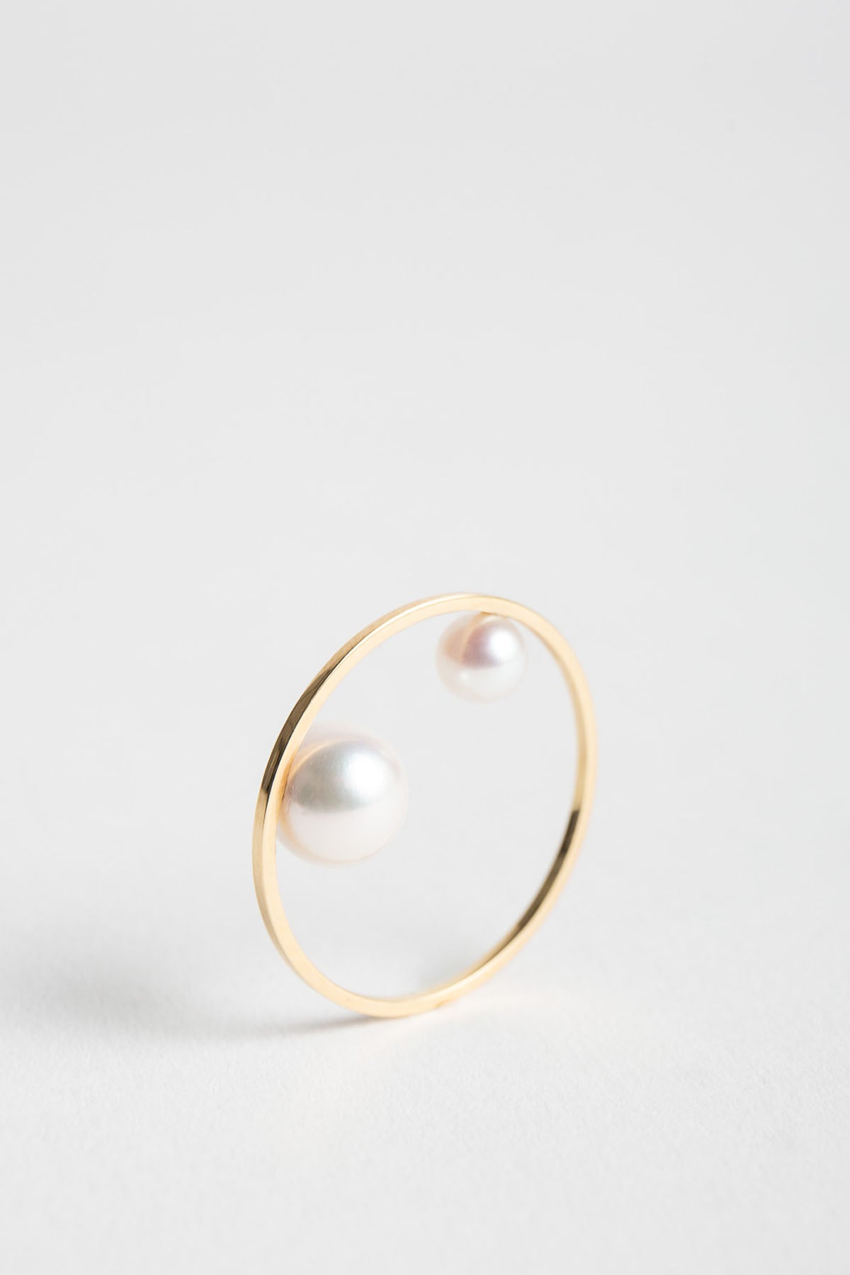 SOPHIE BILLE BRAHE | PEARL YOKO RING - MAXFIELD LA
