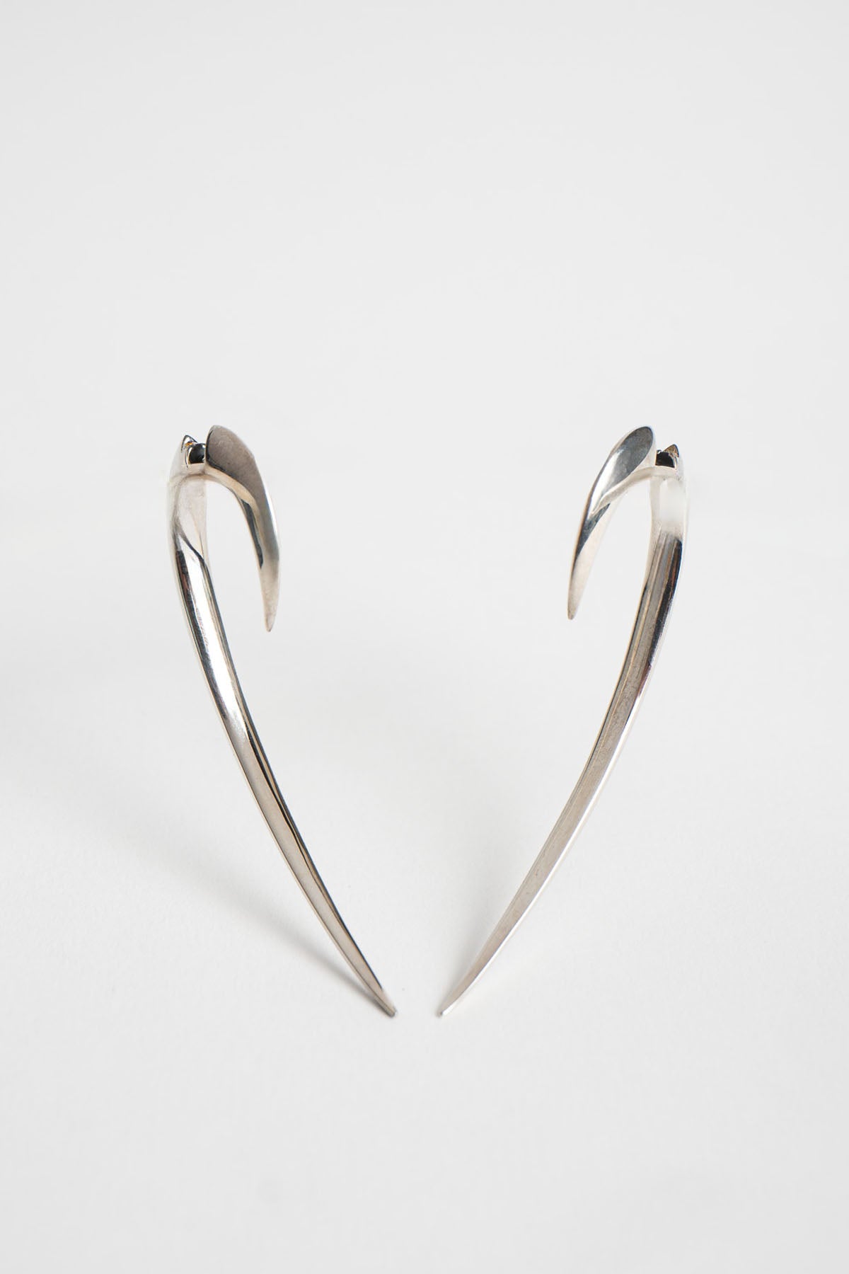 SHAUN LEANE | SILVER LONG HOOK EARRINGS