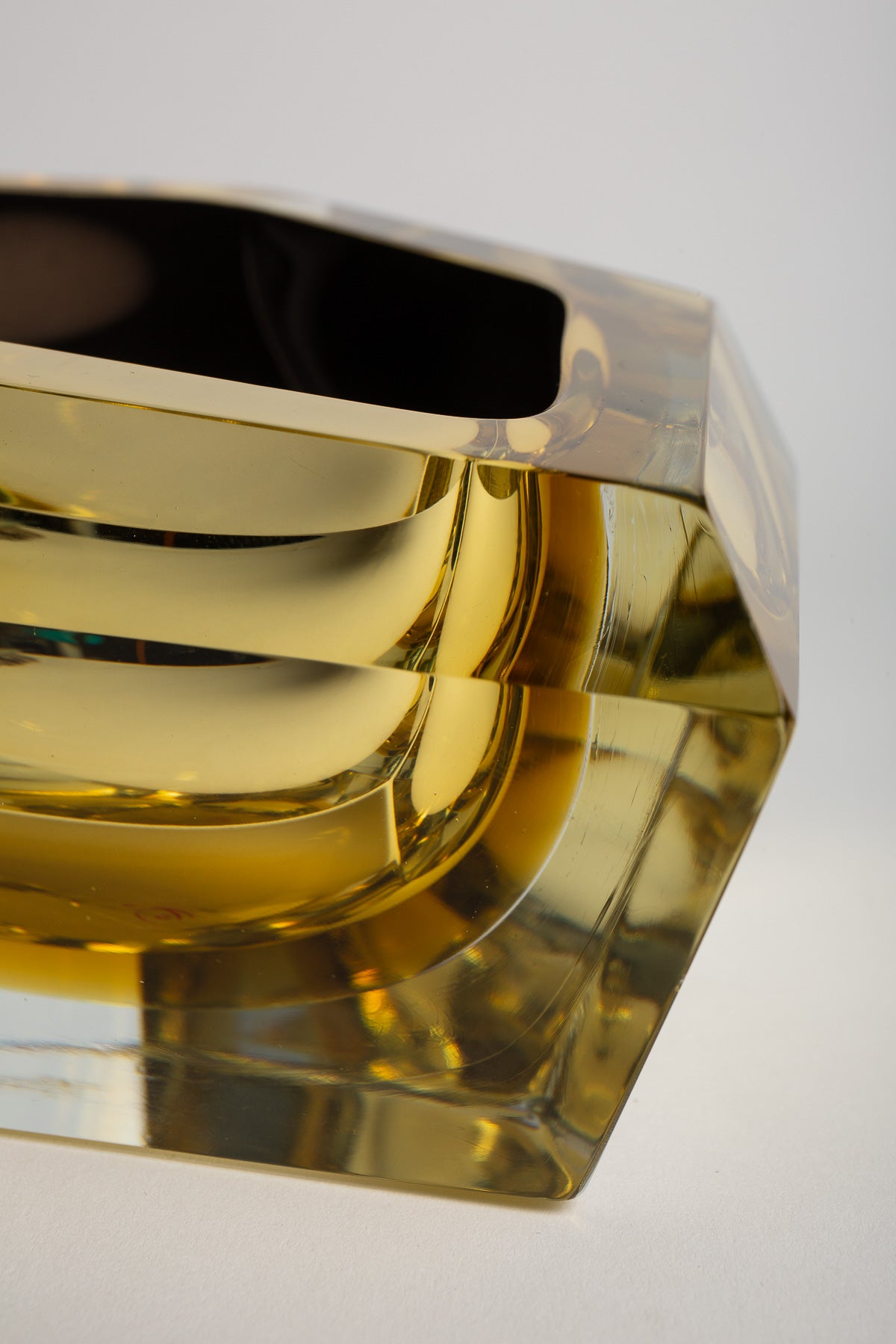 MAXFIELD PRIVATE COLLECTION | PURHO GOLD MURANO GLASS BOWL - MAXFIELD LA