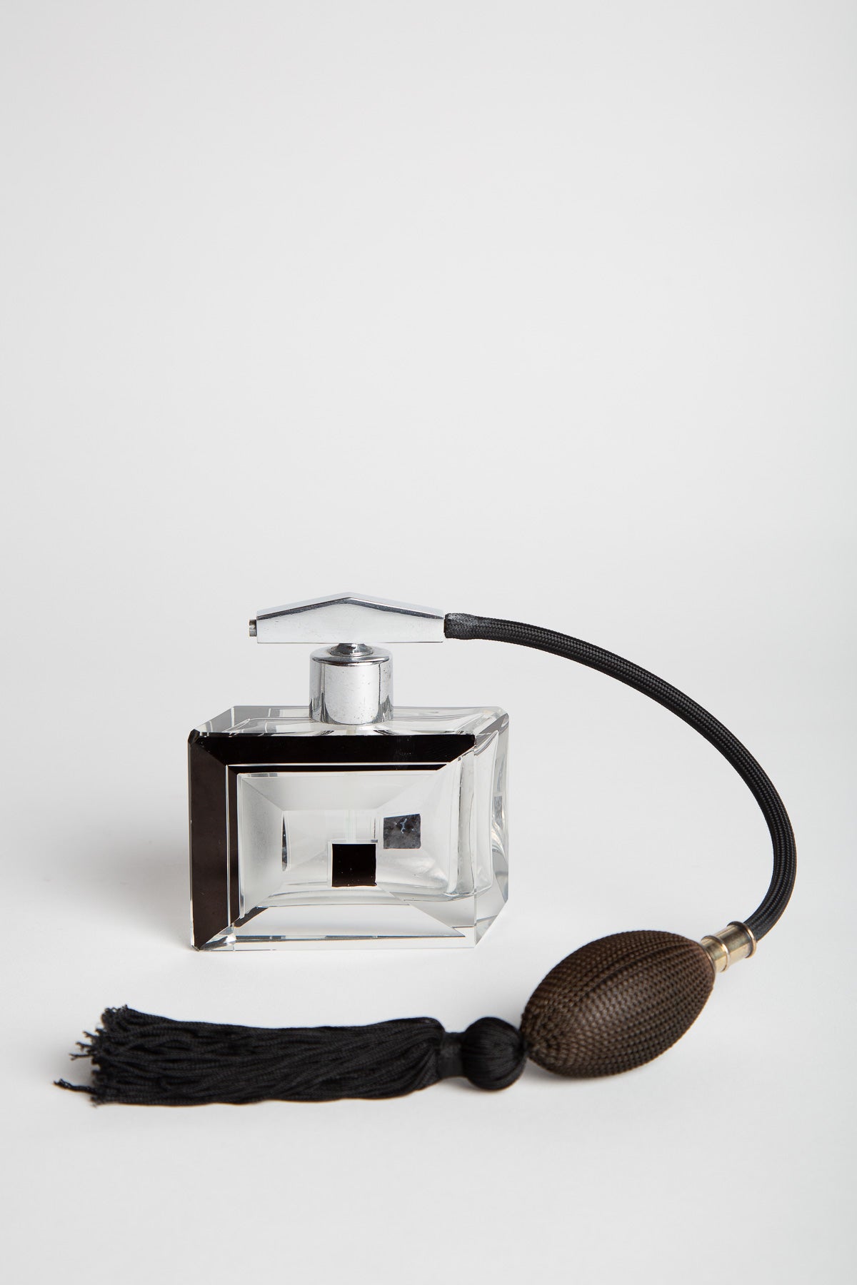 MAXFIELD PRIVATE COLLECTION | VANITY SET