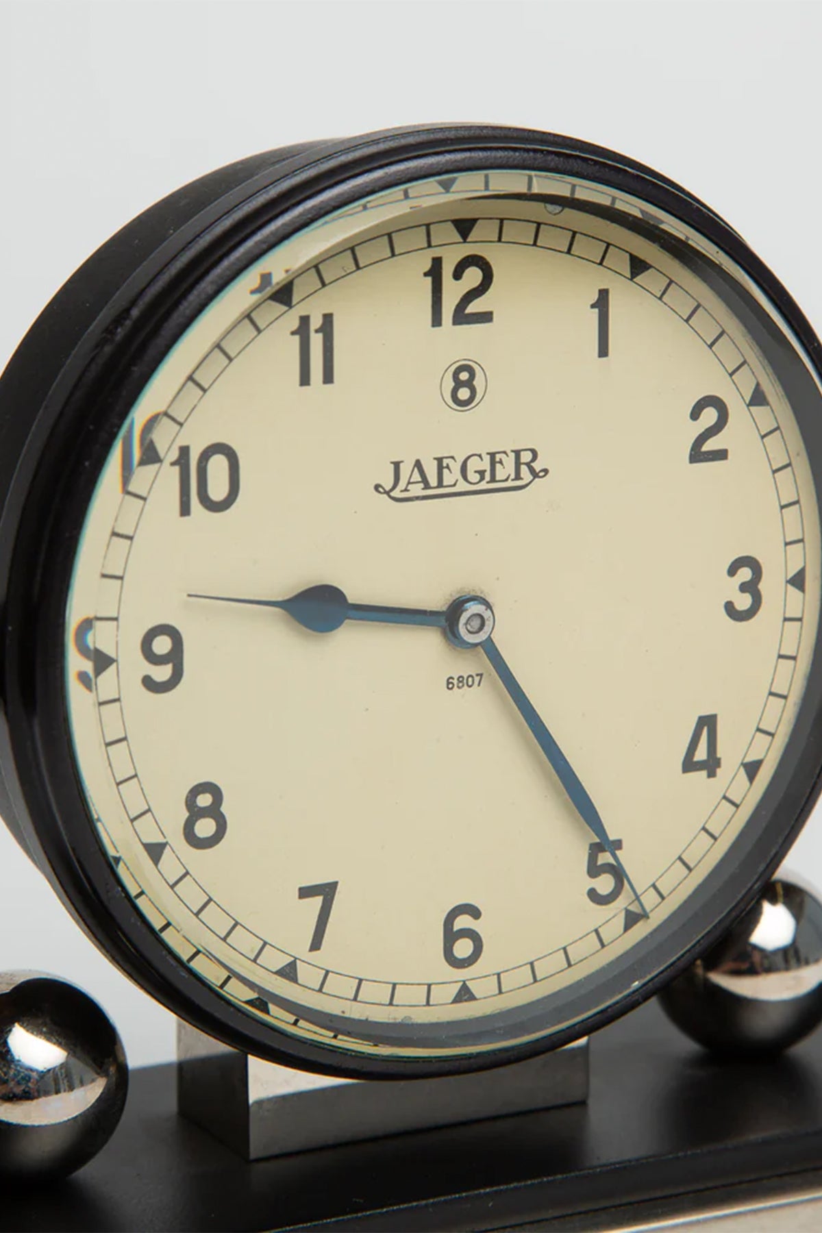 MAXFIELD PRIVATE COLLECTION | 1940'S JAEGER-LECOULTRE DESK CLOCK - MAXFIELD LA