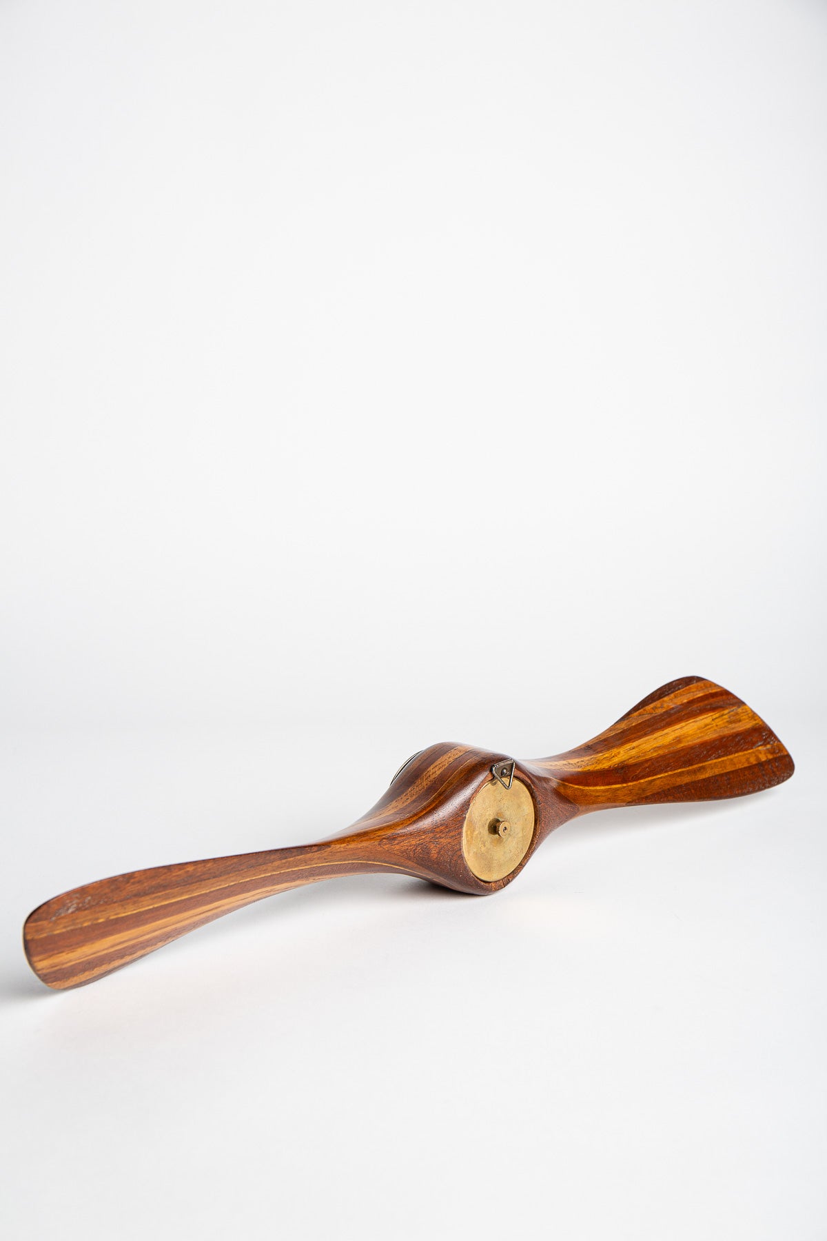 MAXFIELD PRIVATE COLLECTION | VINTAGE PROPELLER CLOCK