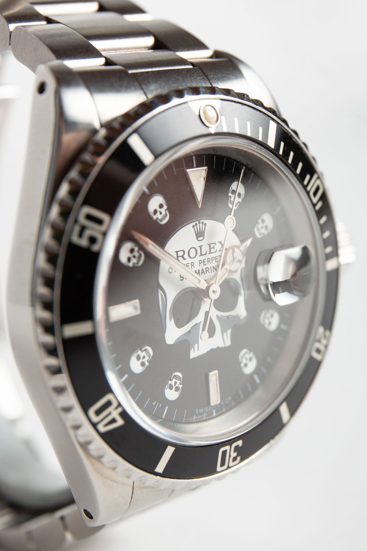 ROLEX | VINTAGE ROLEX SUBMARINER SKULL WATCH