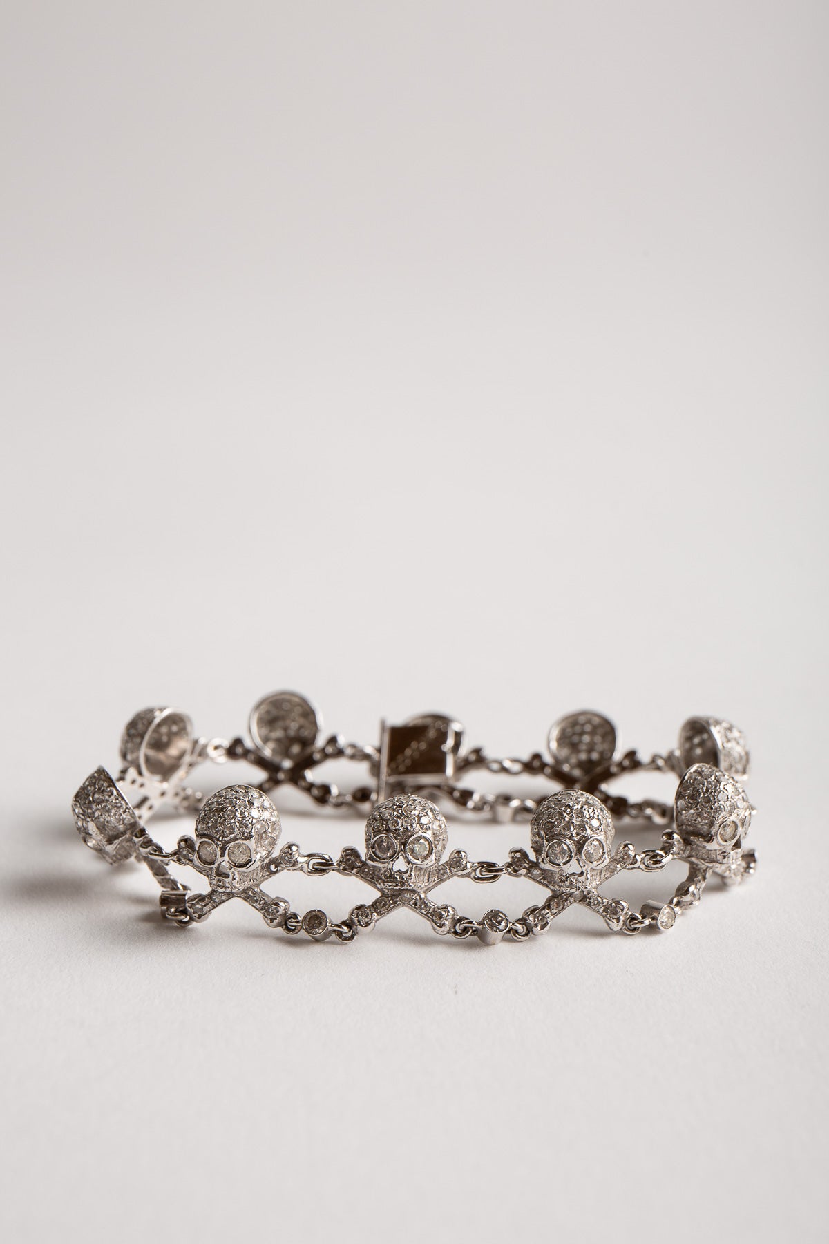 CODOGNATO | VINTAGE 1950'S DIAMOND SKULL BRACELET