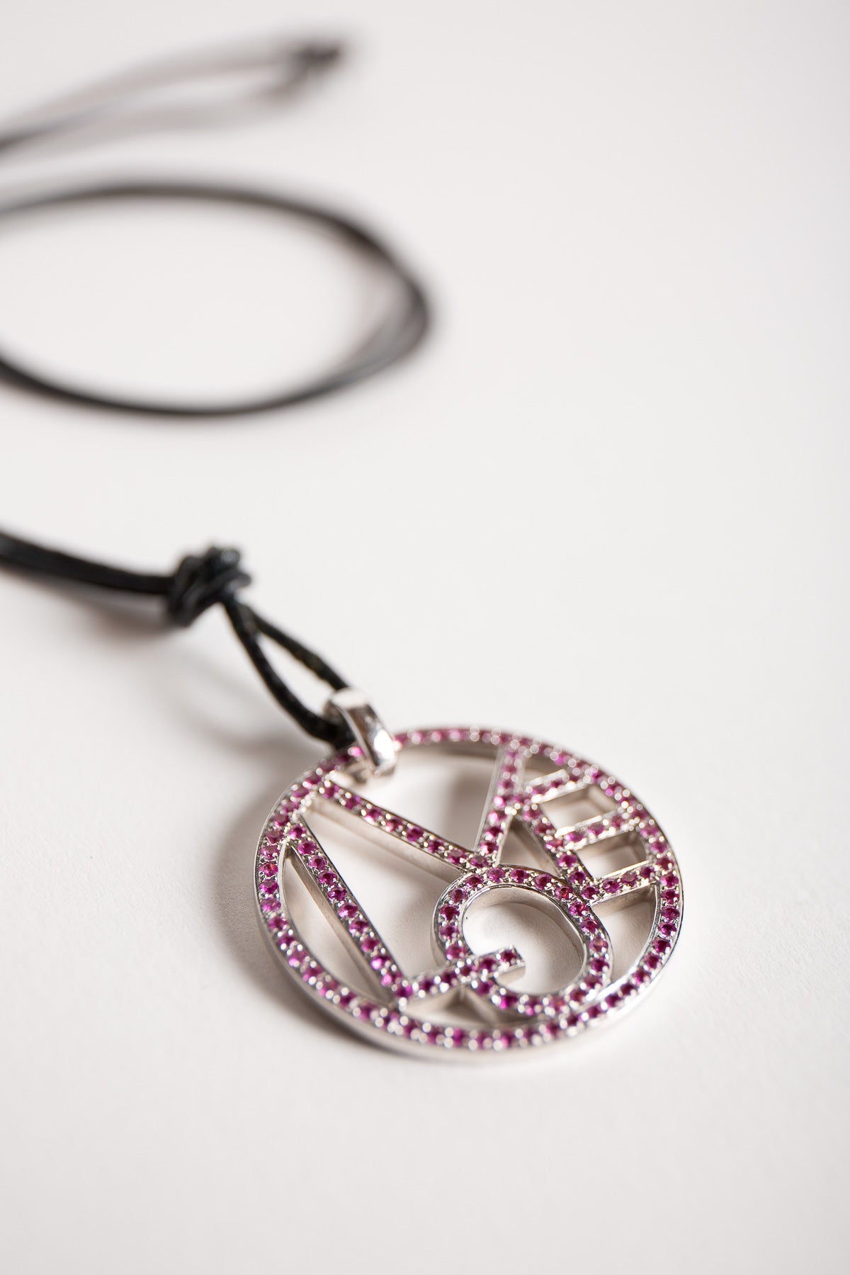 MAXFIELD PRIVATE COLLECTION | PINK SAPPHIRE LOVE NECKLACE - MAXFIELD LA