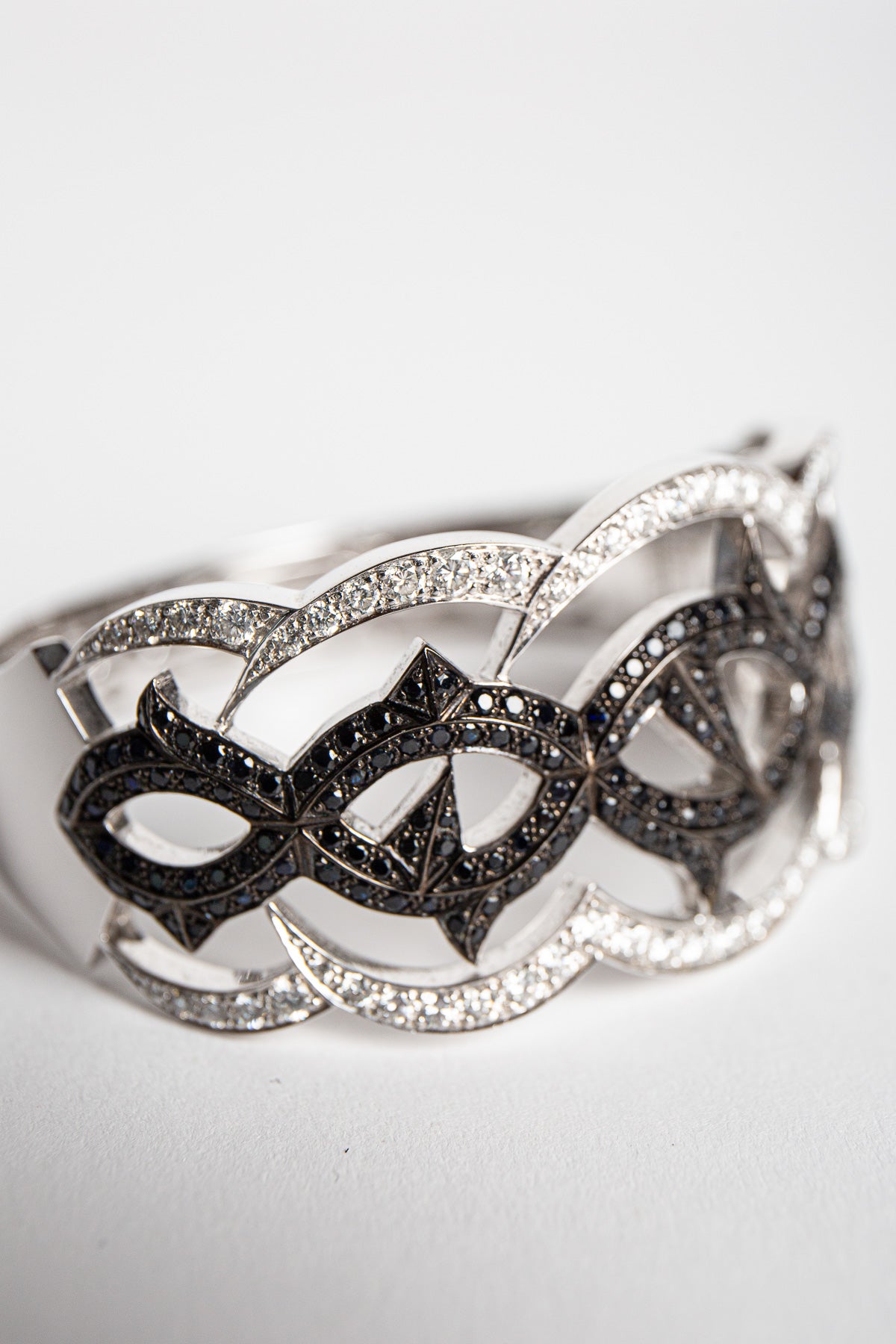STEPHEN WEBSTER | DIAMOND THORN BRACELET