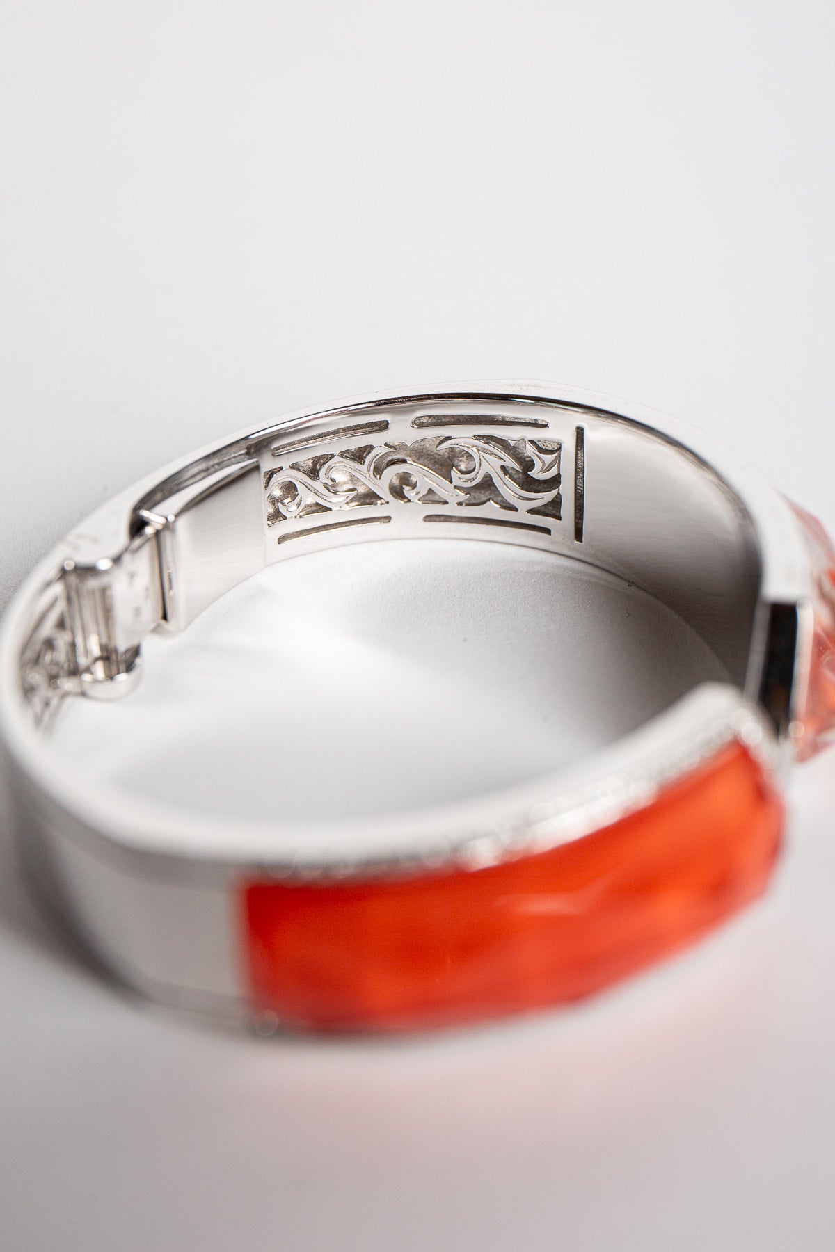 STEPHEN WEBSTER | 18K CORAL HAZE BRACELET