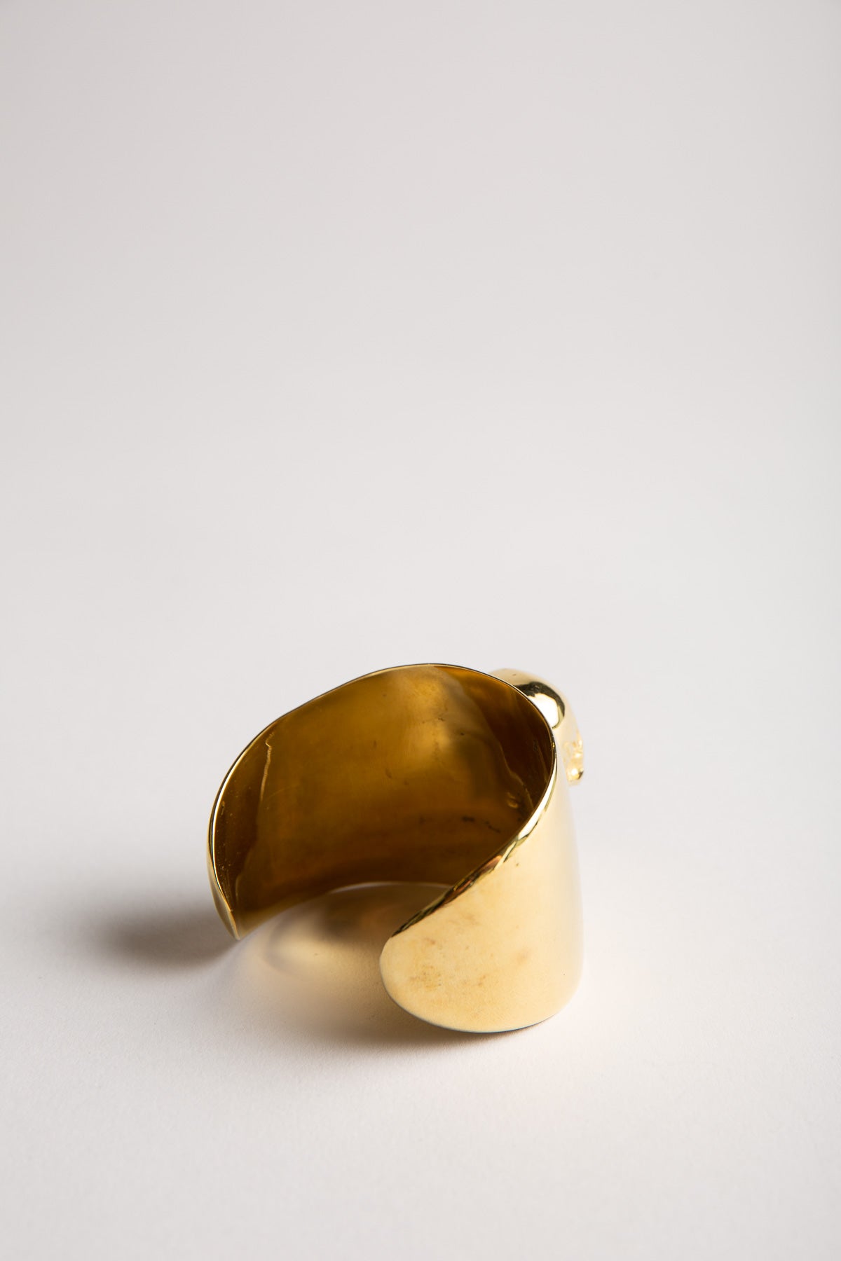 TOM BINNS | LARGE GOLD SKULL CUFF - MAXFIELD LA