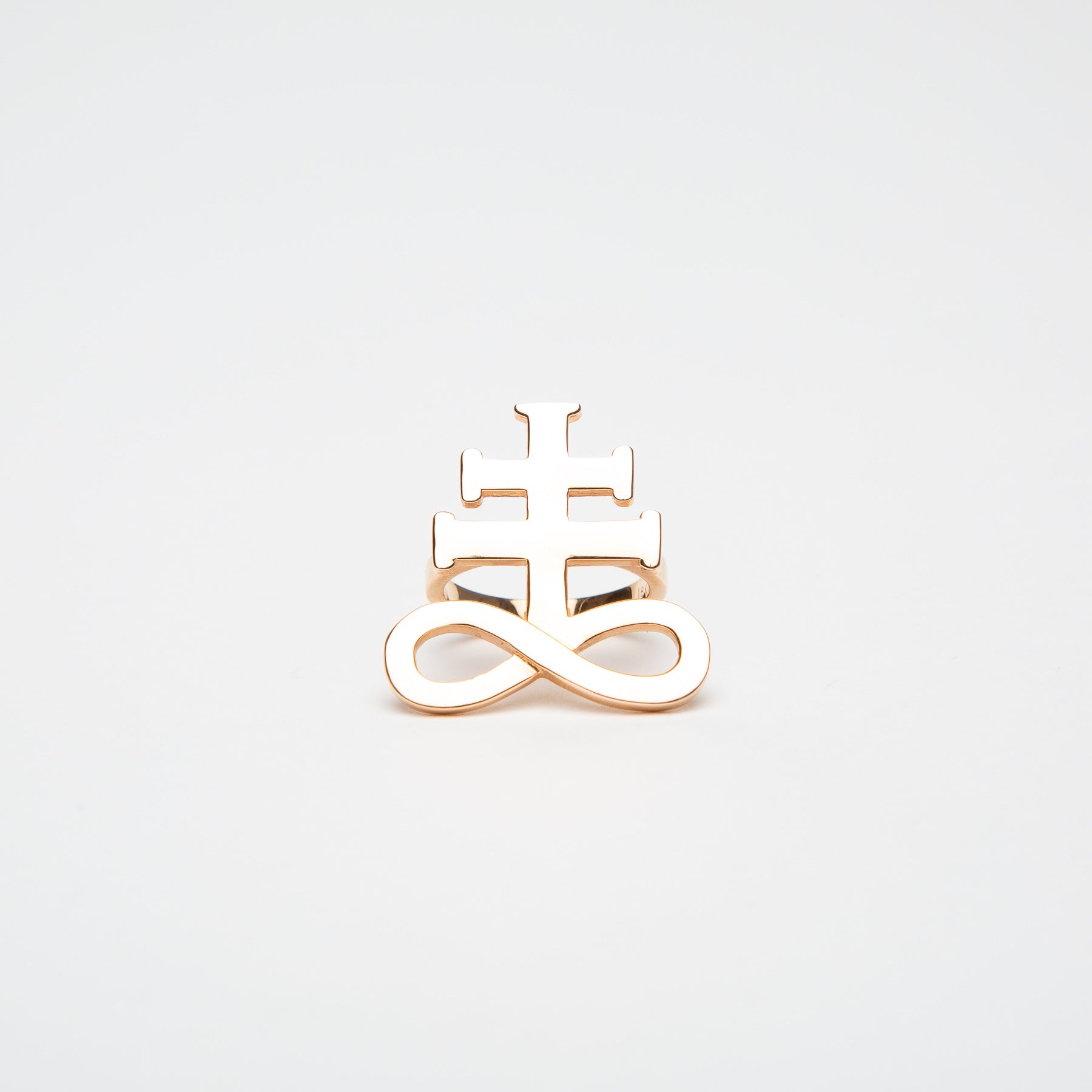 SARAH JANE WILDE | BLACK STAR UPSIDE DOWN CROSS RING