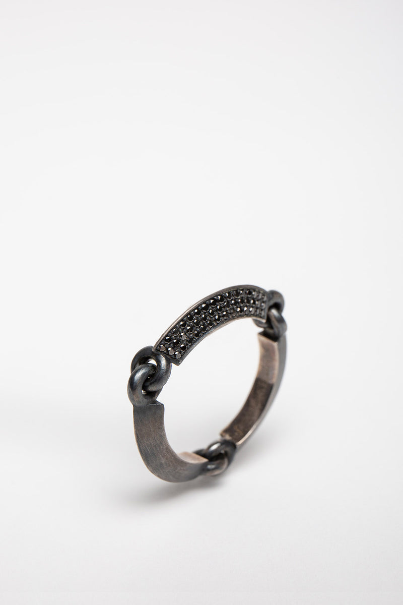 MAOR | TILTED AXIS BLACK DIAMOND RING