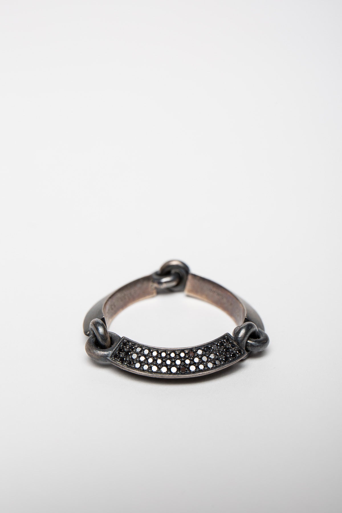 MAOR | TILTED AXIS BLACK DIAMOND RING