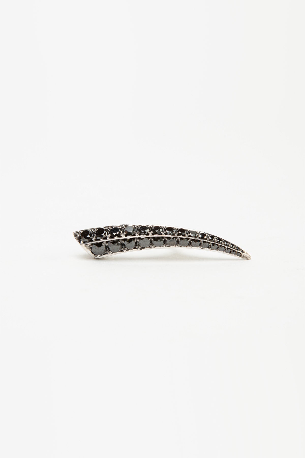 SHAUN LEANE | BLACK DIAMOND SABRE RING - MAXFIELD LA